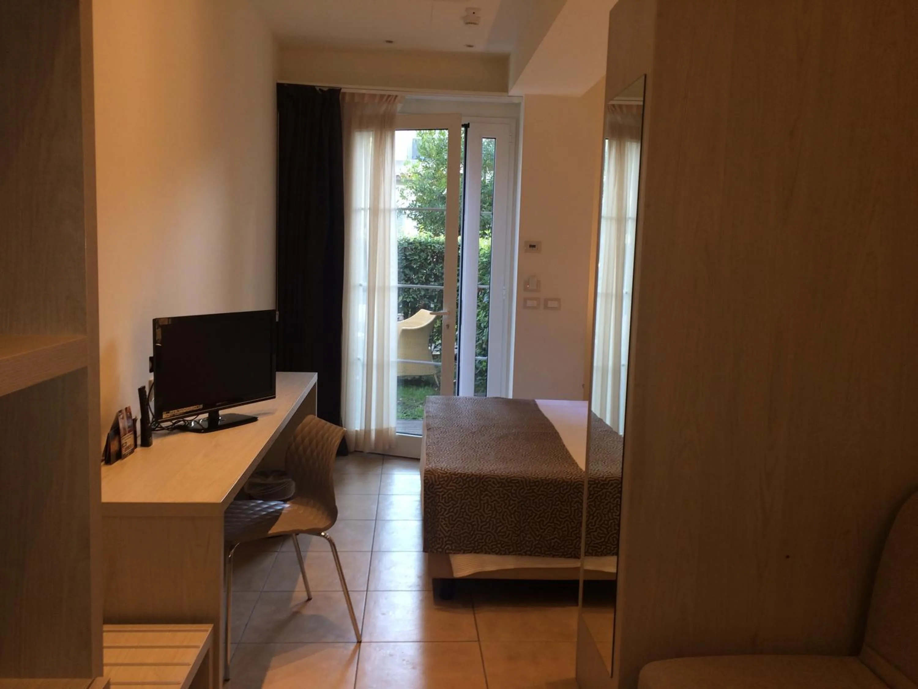 Photo of the whole room in Accademia Hotel