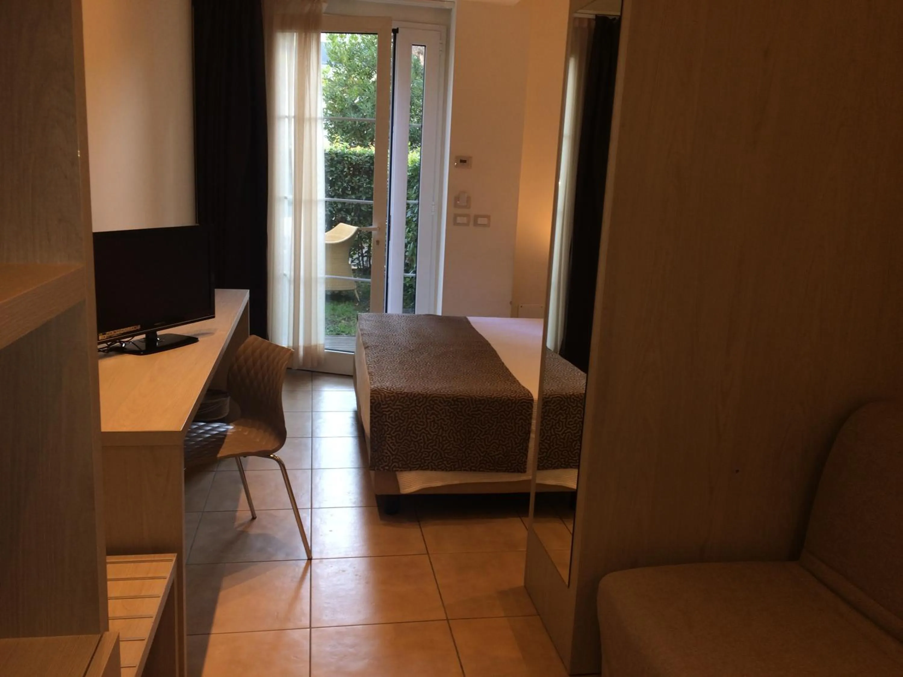 Photo of the whole room in Accademia Hotel