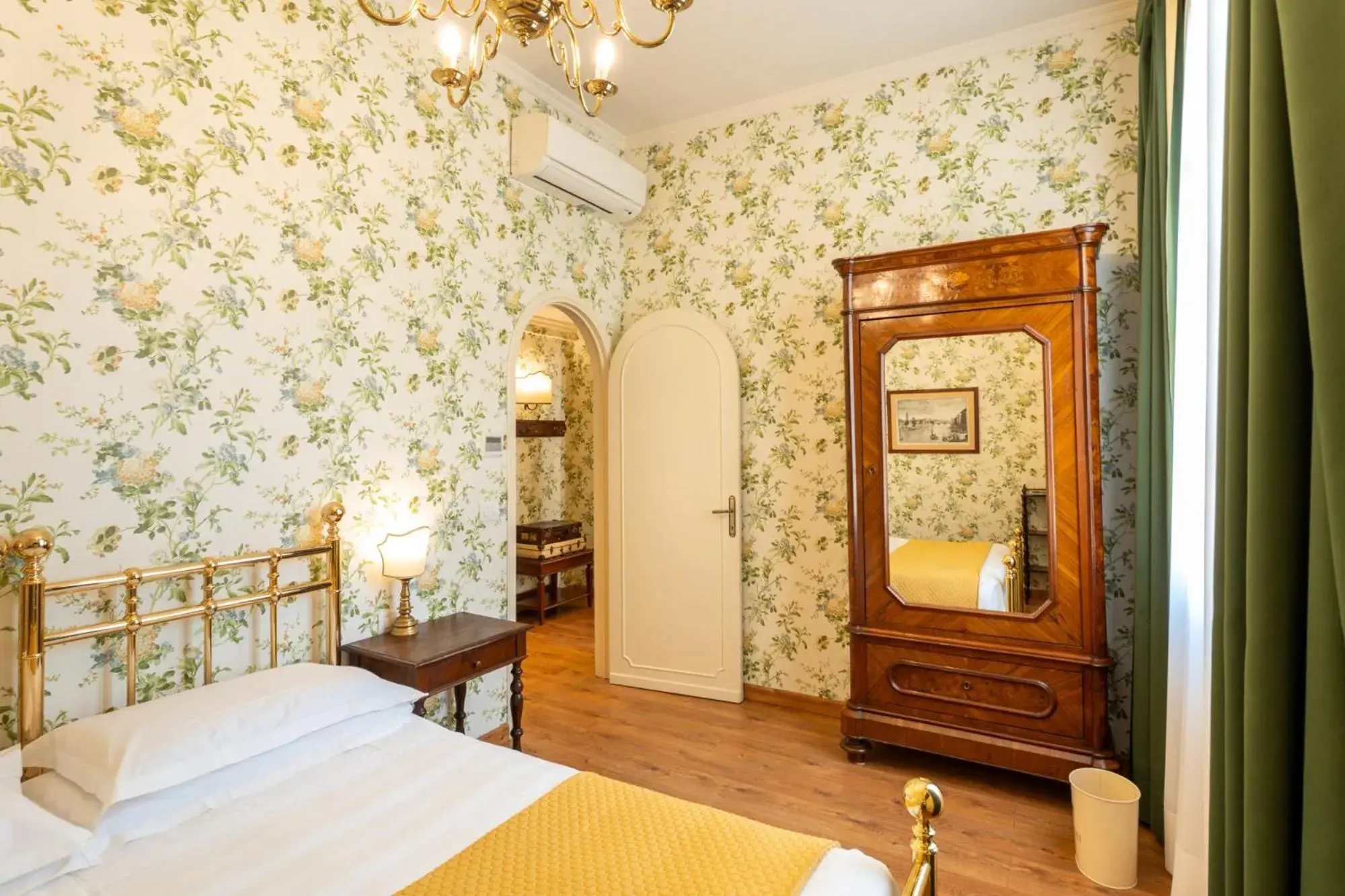 Two-Bedroom Suite (4 Adults) in Hotel Pendini Two-Bedroom Suite (4 Adults) in Hotel Pendini
