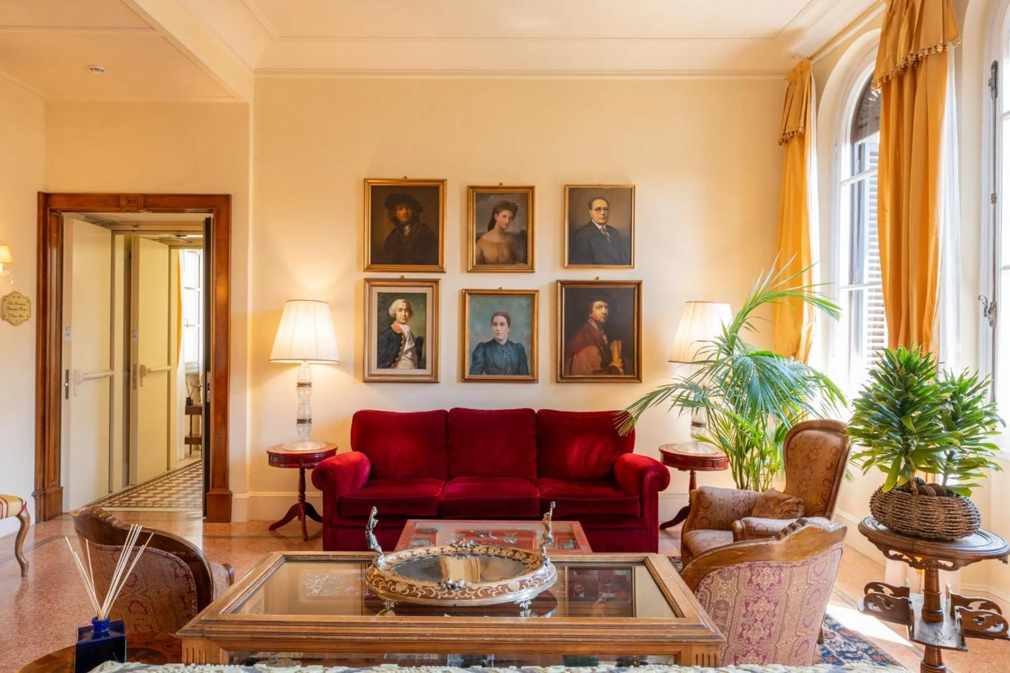 Lounge or bar in Hotel Pendini