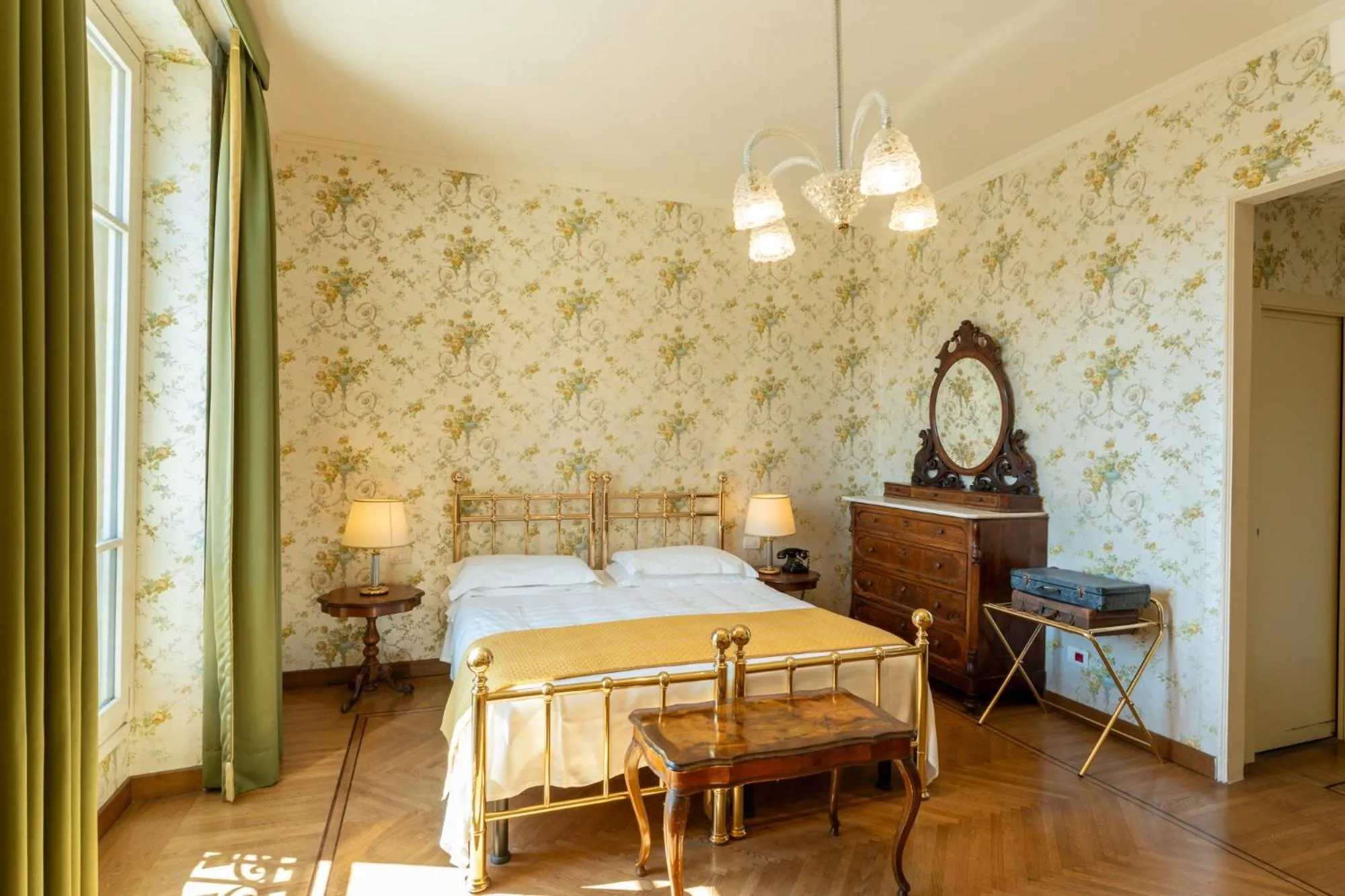 Photo of the whole room, Bed in Hotel Pendini