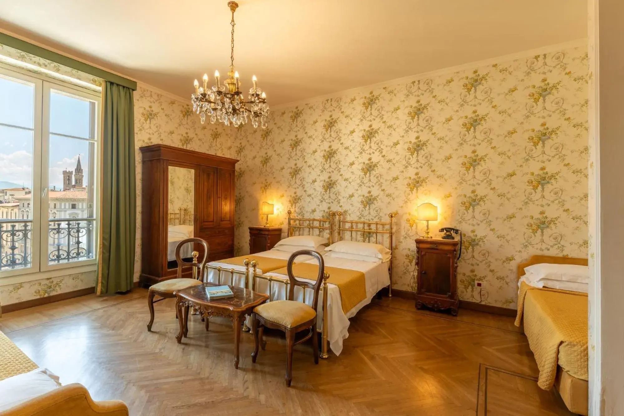 Quadruple Room in Hotel Pendini Quadruple Room in Hotel Pendini