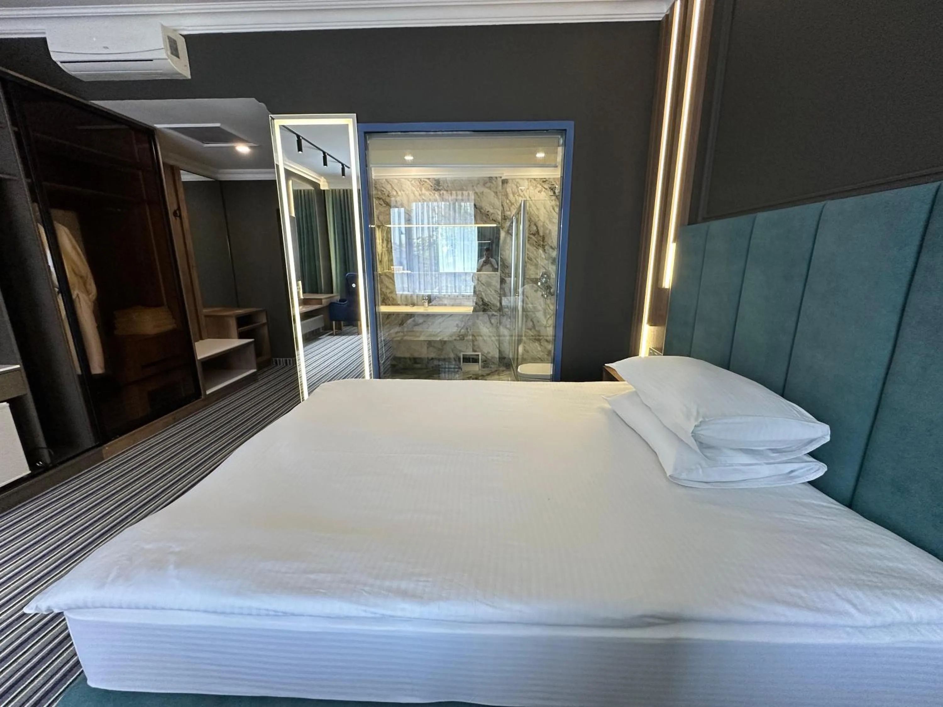 Bed in Sapar Standart Hotel