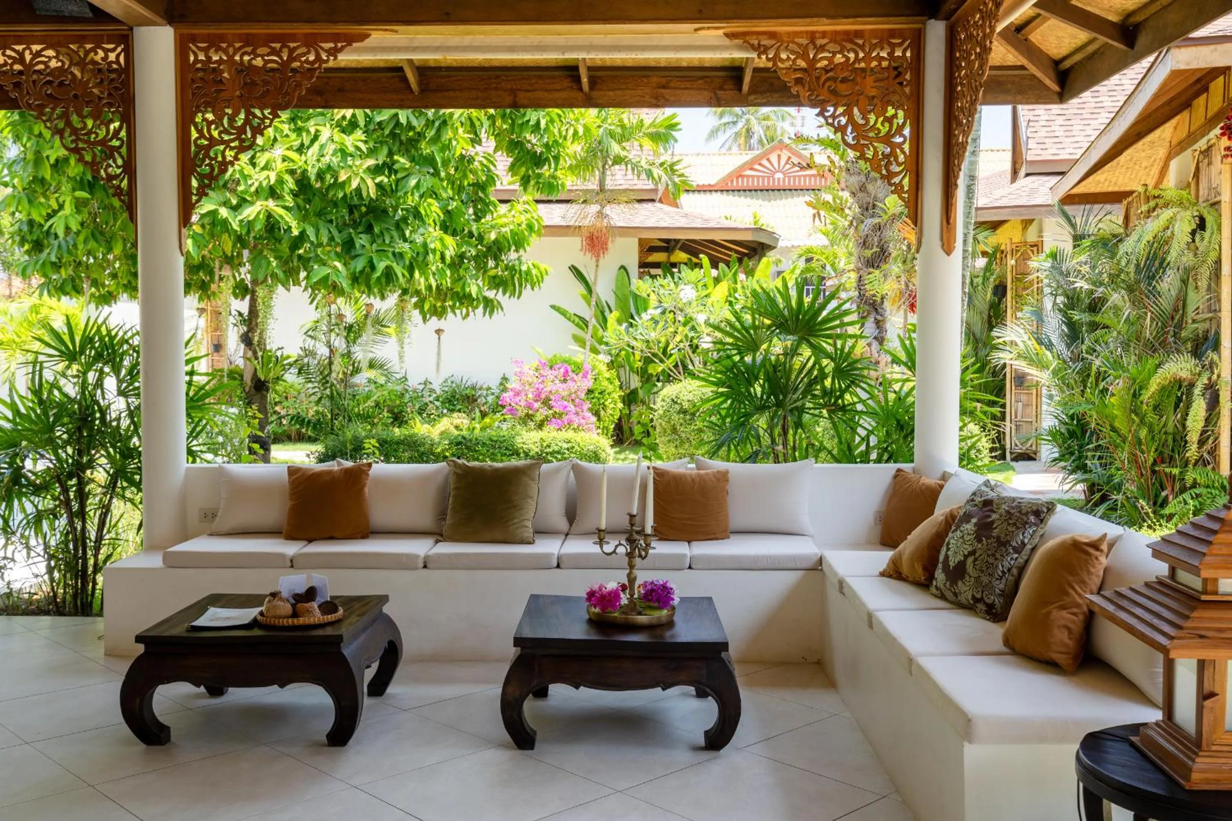 Lobby or reception in Lanta Palace Beach Resort & Spa - Adult Only