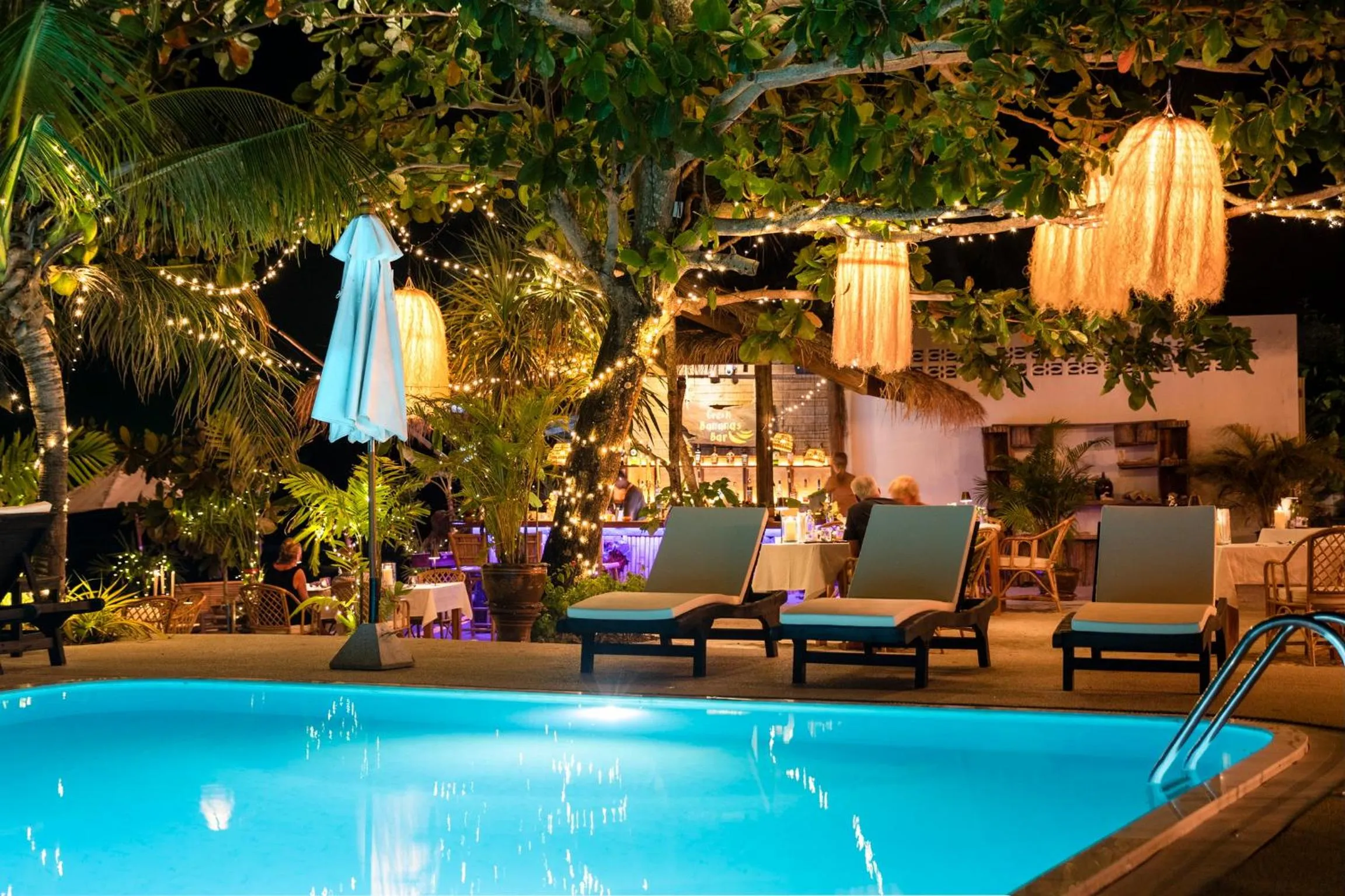 Restaurant/places to eat in Lanta Palace Beach Resort & Spa - Adult Only