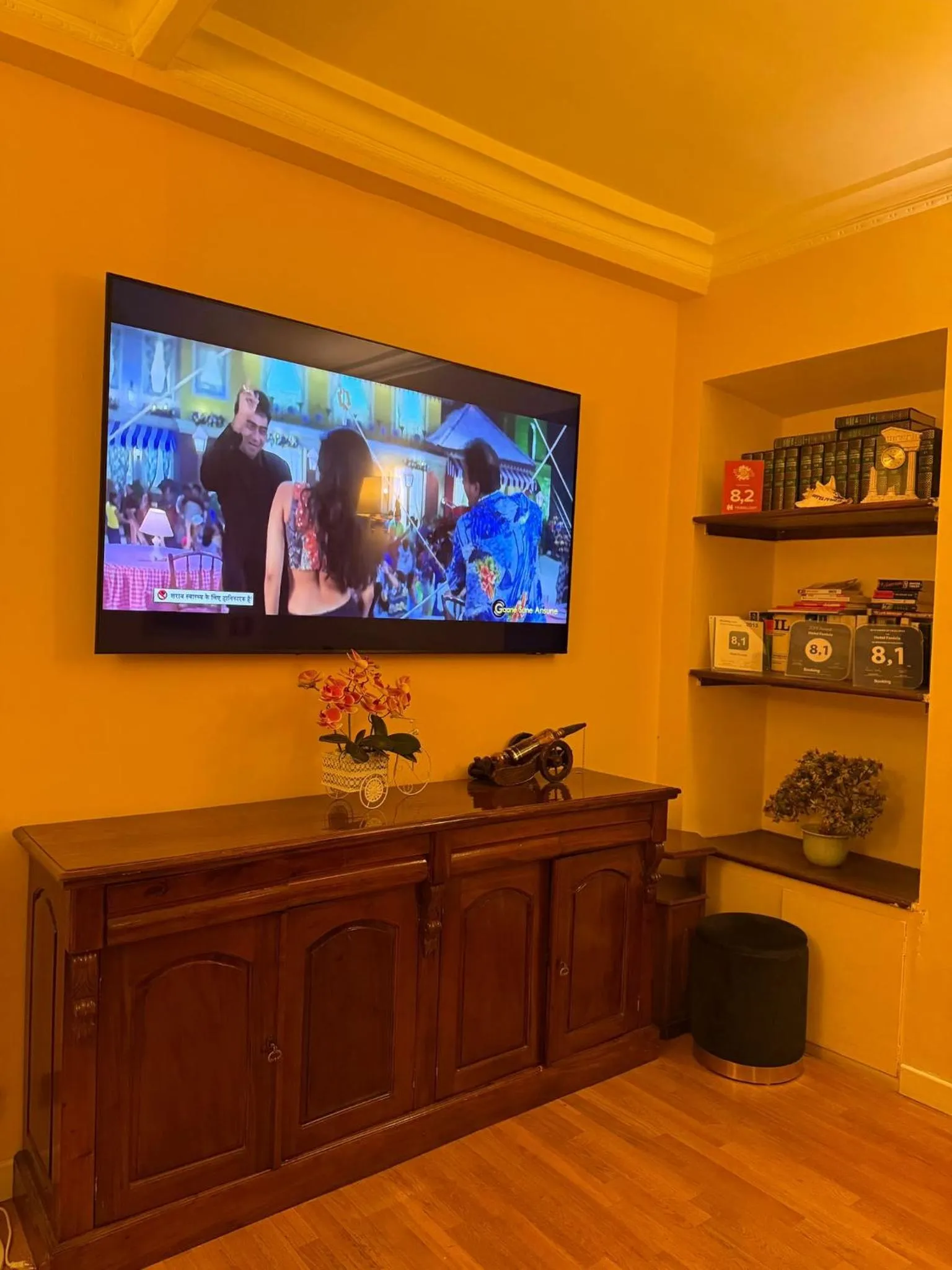 Property building in Hotel Fenicia