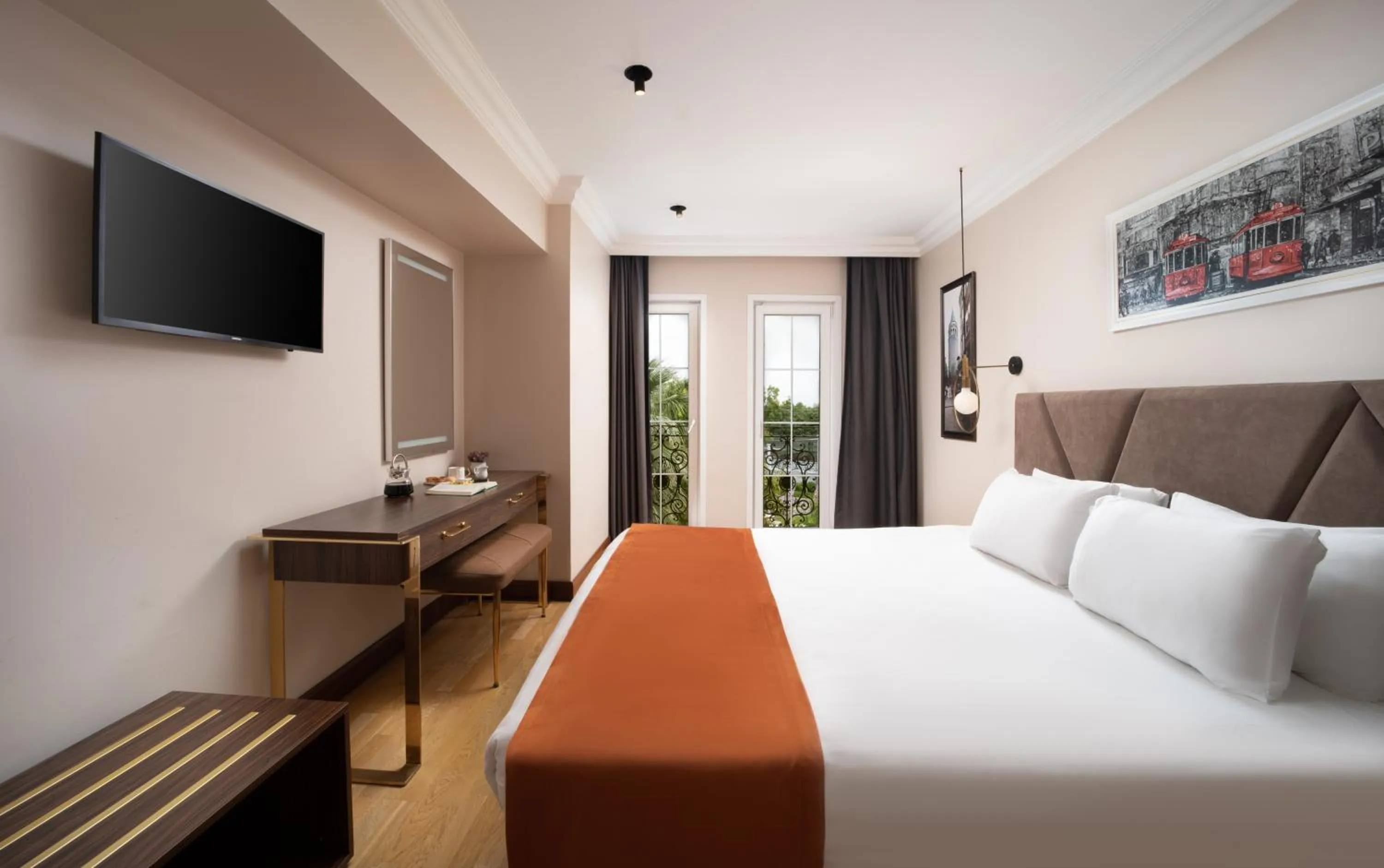 Bed in Recital Park Hotel