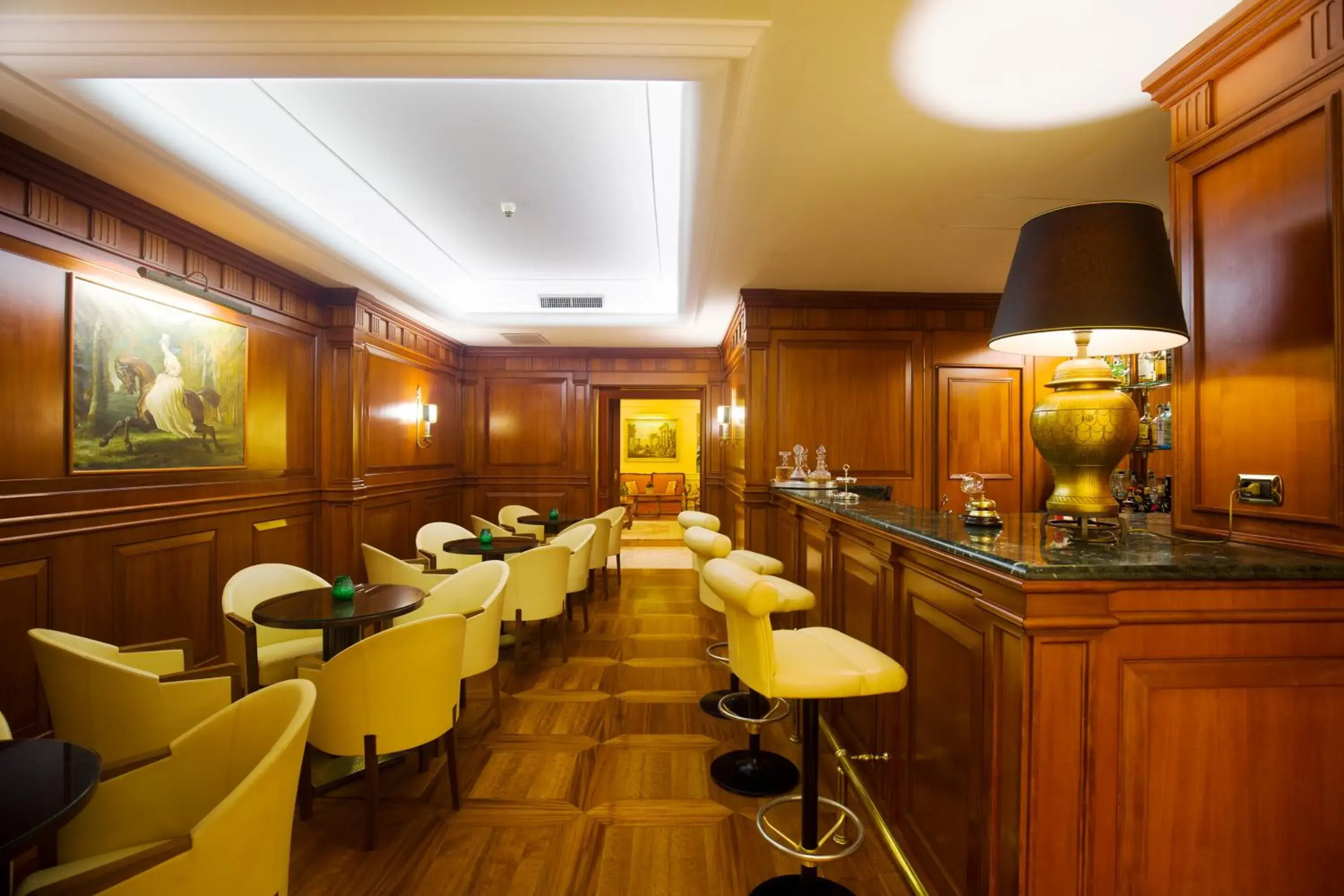 Lounge or bar in Palazzo Alabardieri Lounge or bar in Palazzo Alabardieri