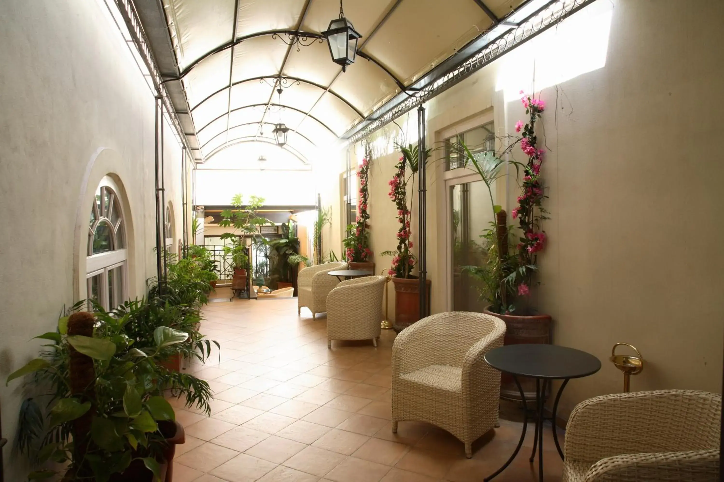 Lounge or bar in Palazzo Alabardieri Lounge or bar in Palazzo Alabardieri