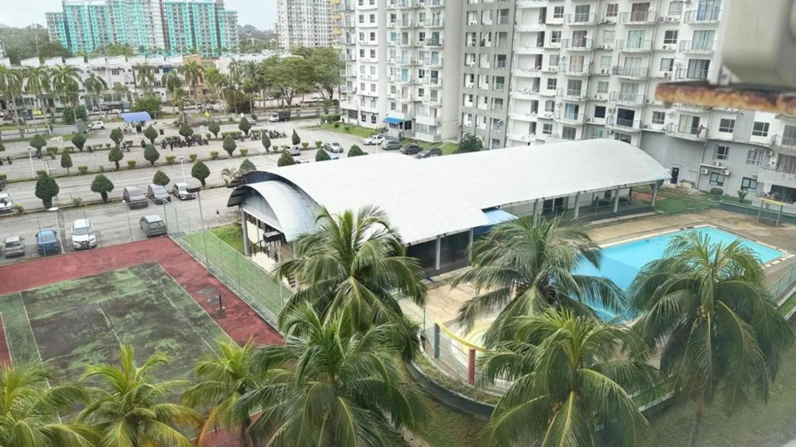 Property building in Apartment santai Marina