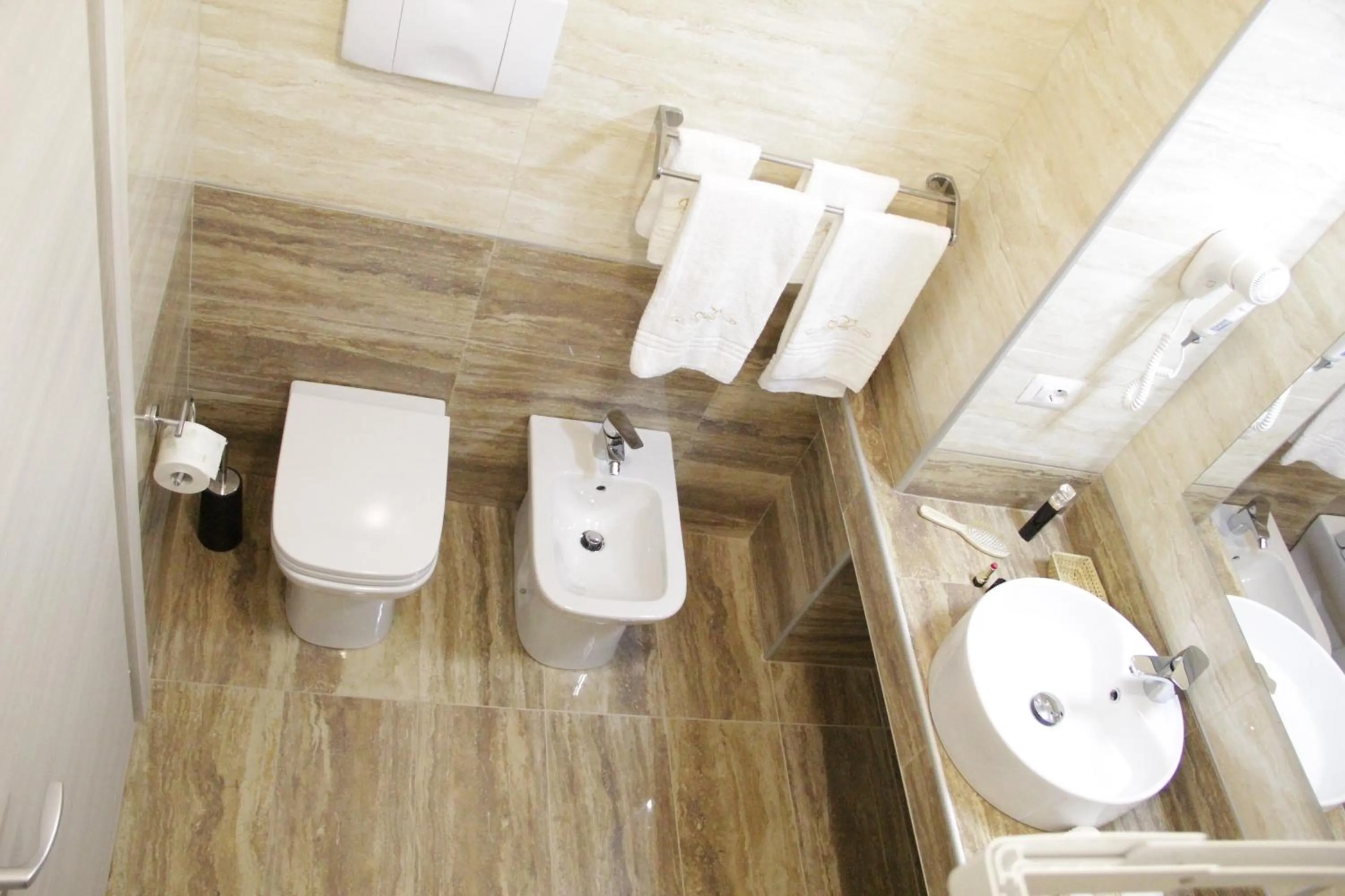 Bathroom in Hotel Siro