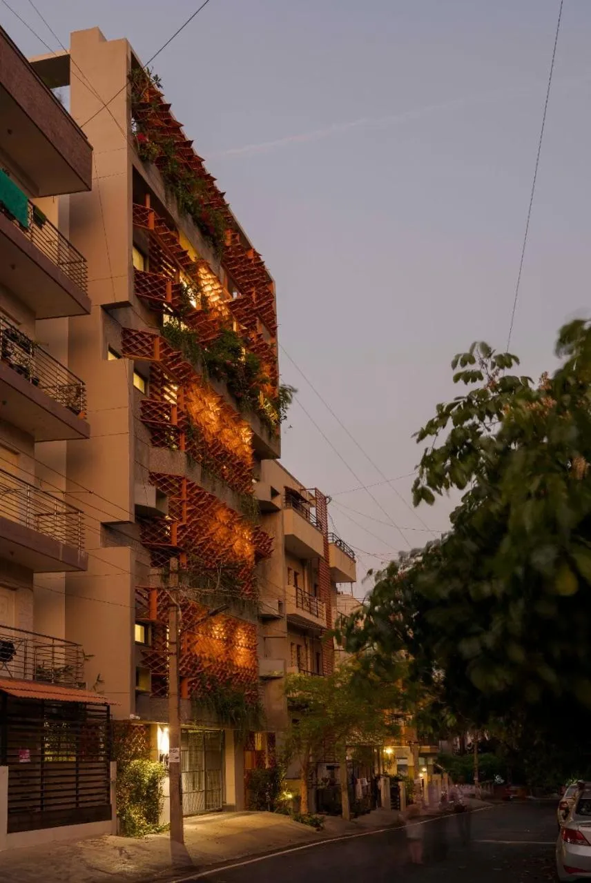 Neighbourhood in Iris Suites