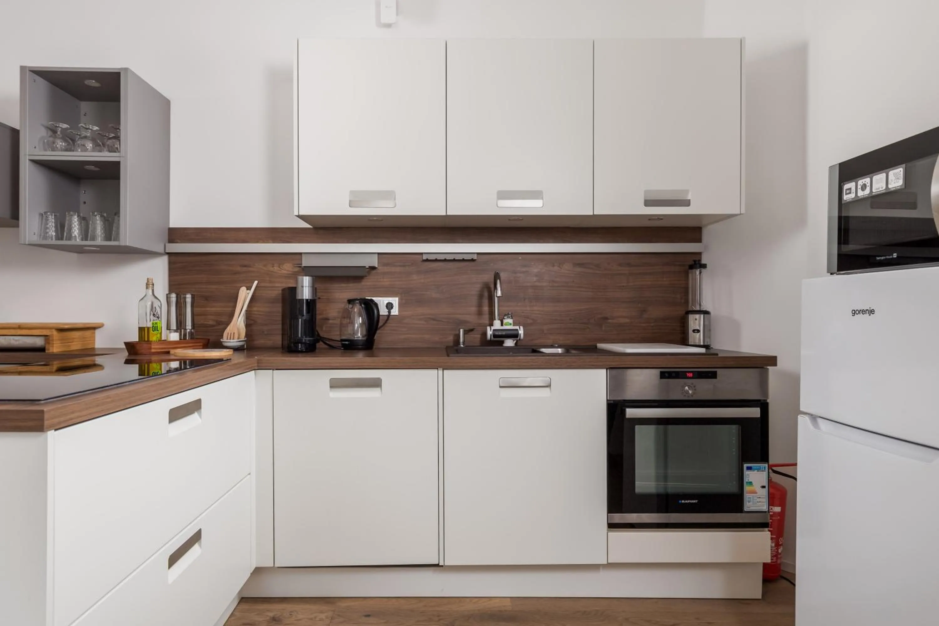 kitchen in Apartman Rhea