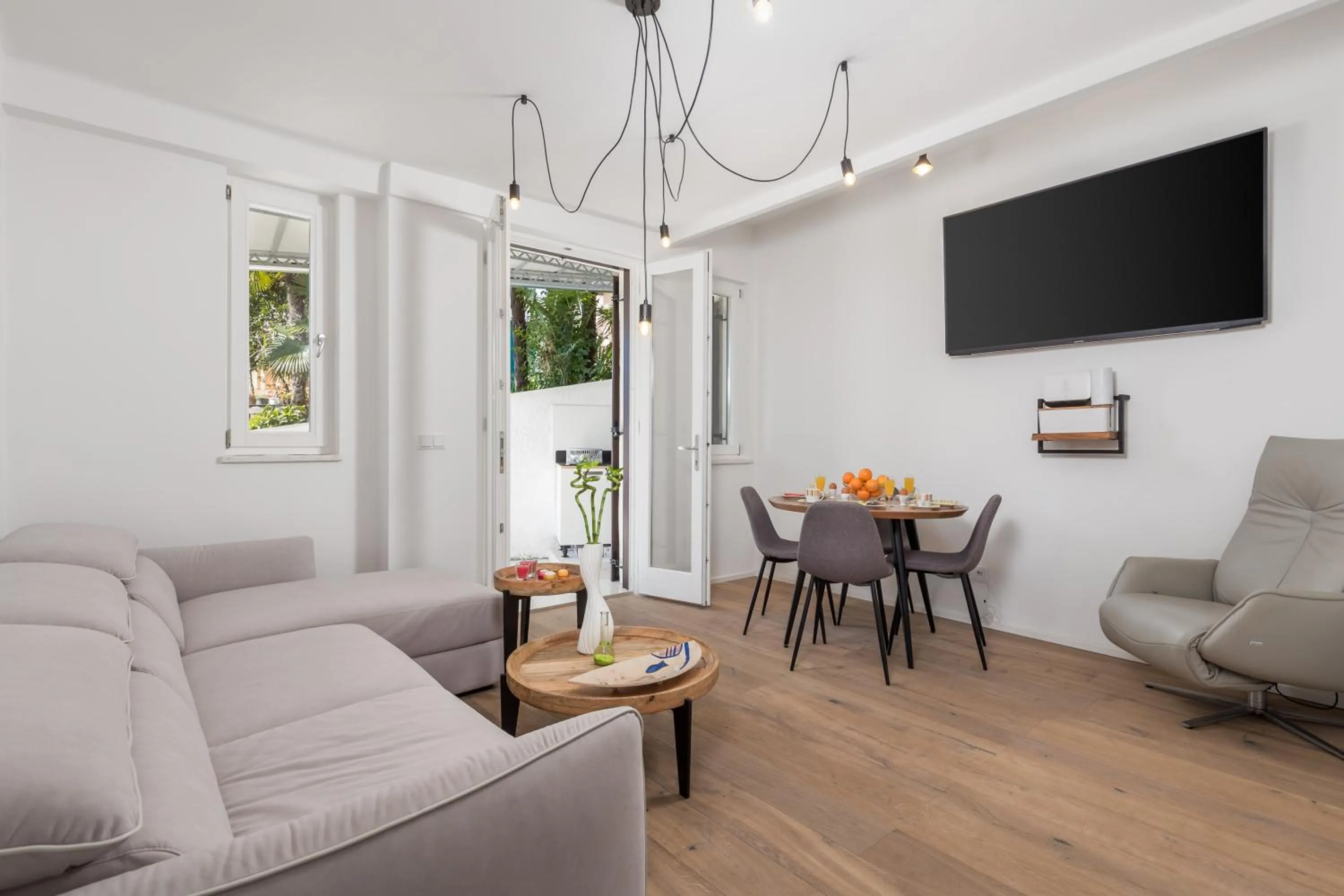 TV and multimedia in Apartman Rhea