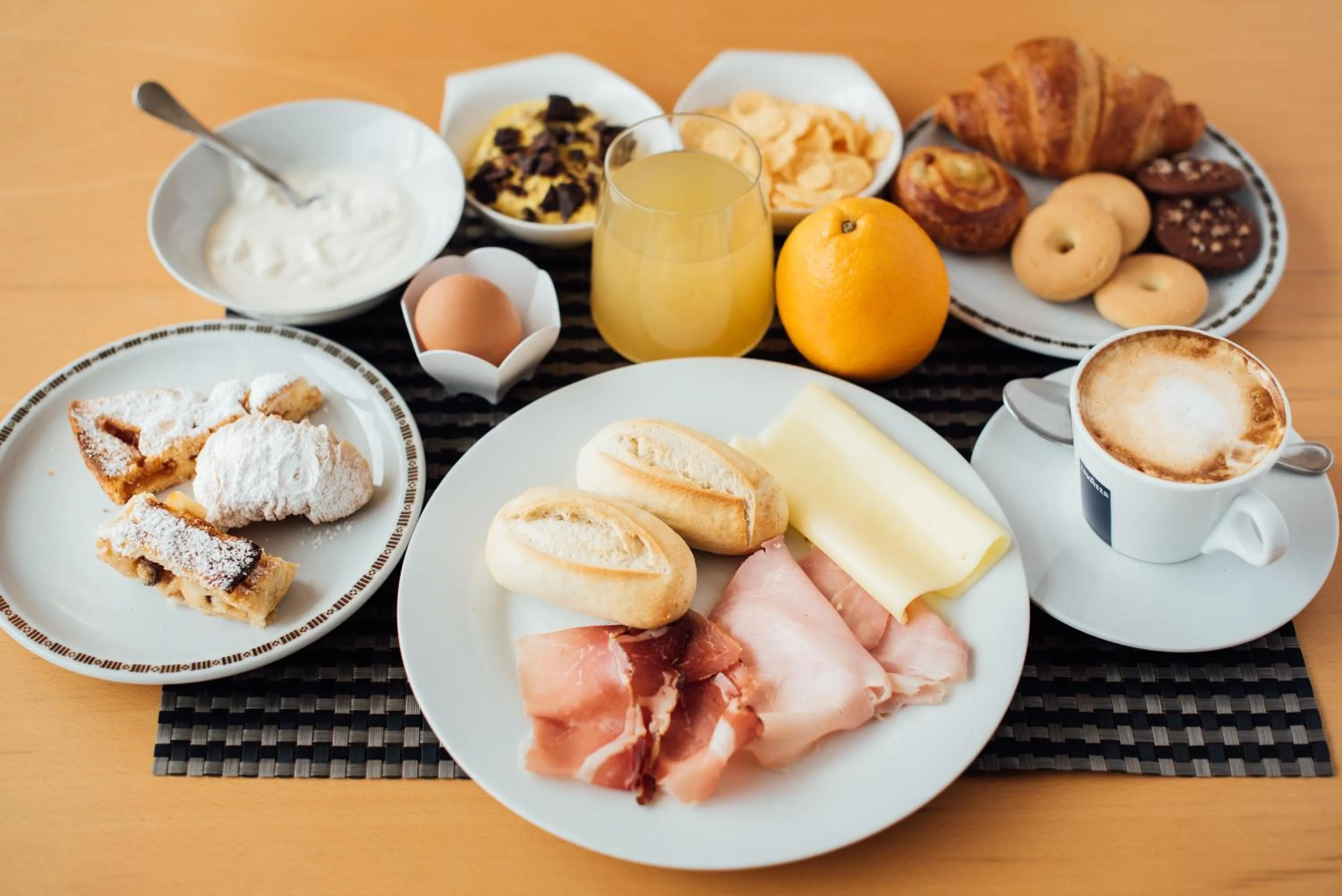 Breakfast in Hotel Da Porto