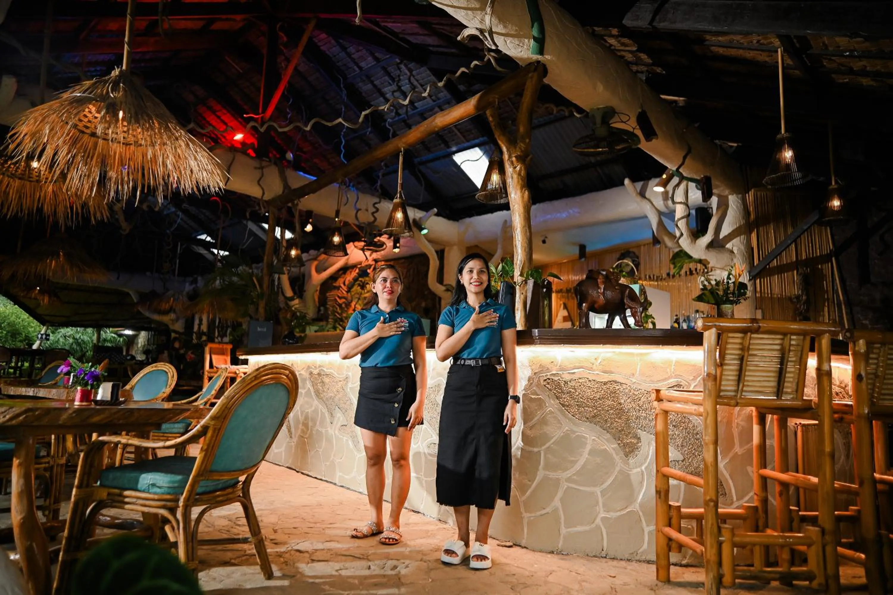 People in Garden of Eden Dive Resort