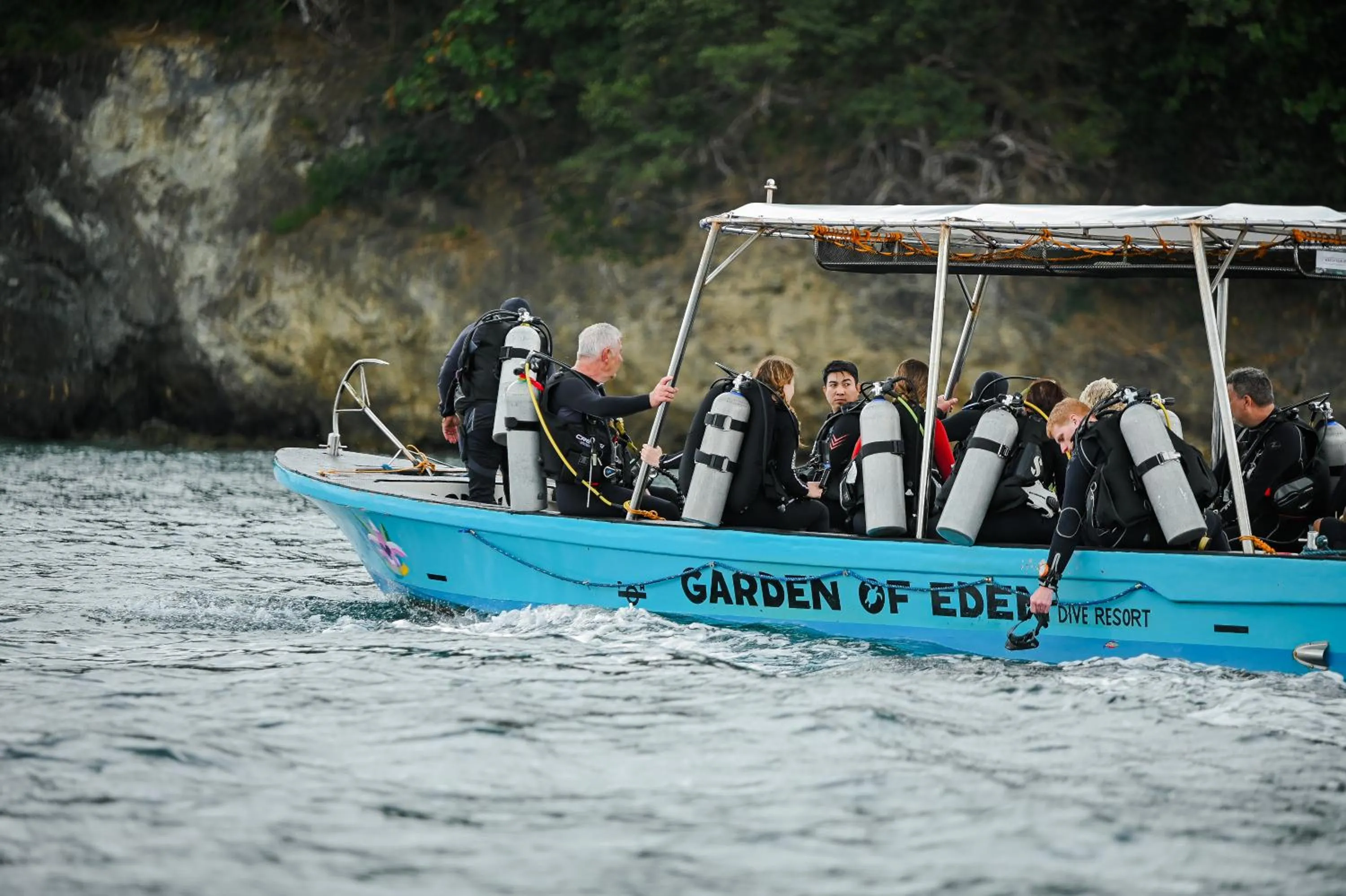 Activities in Garden of Eden Dive Resort