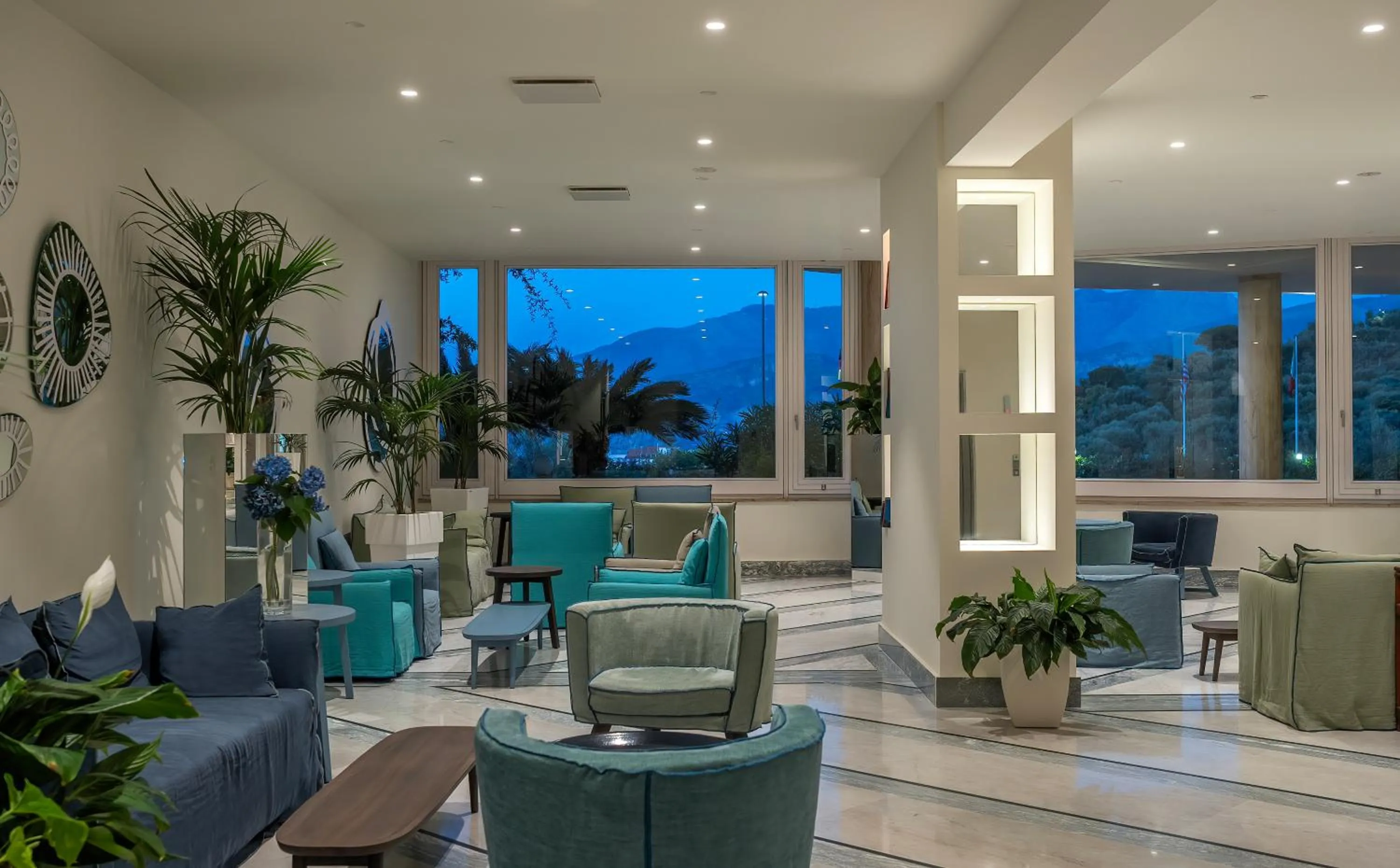 Lobby or reception in Grand Hotel Vesuvio