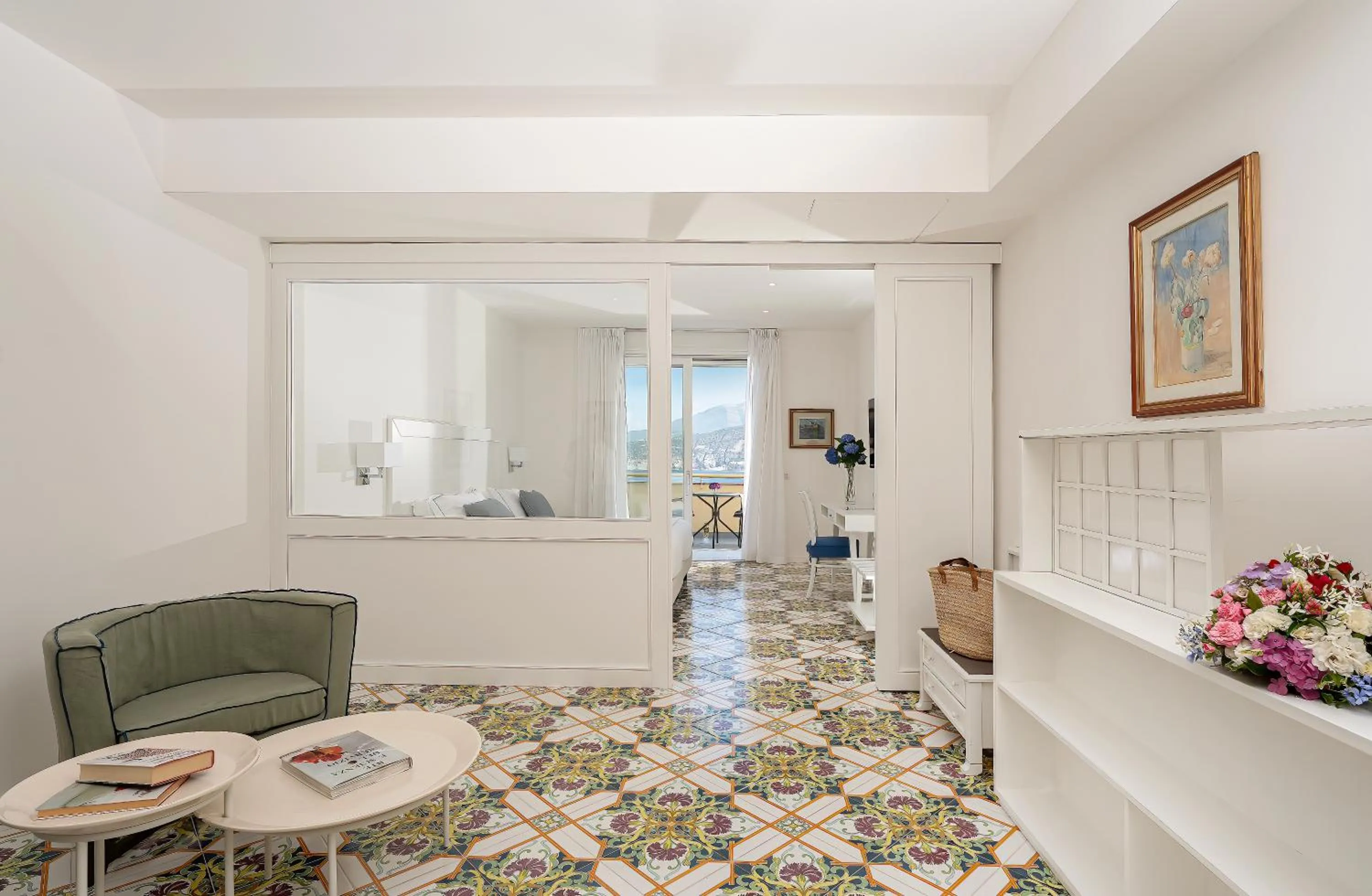 Bedroom in Grand Hotel Vesuvio