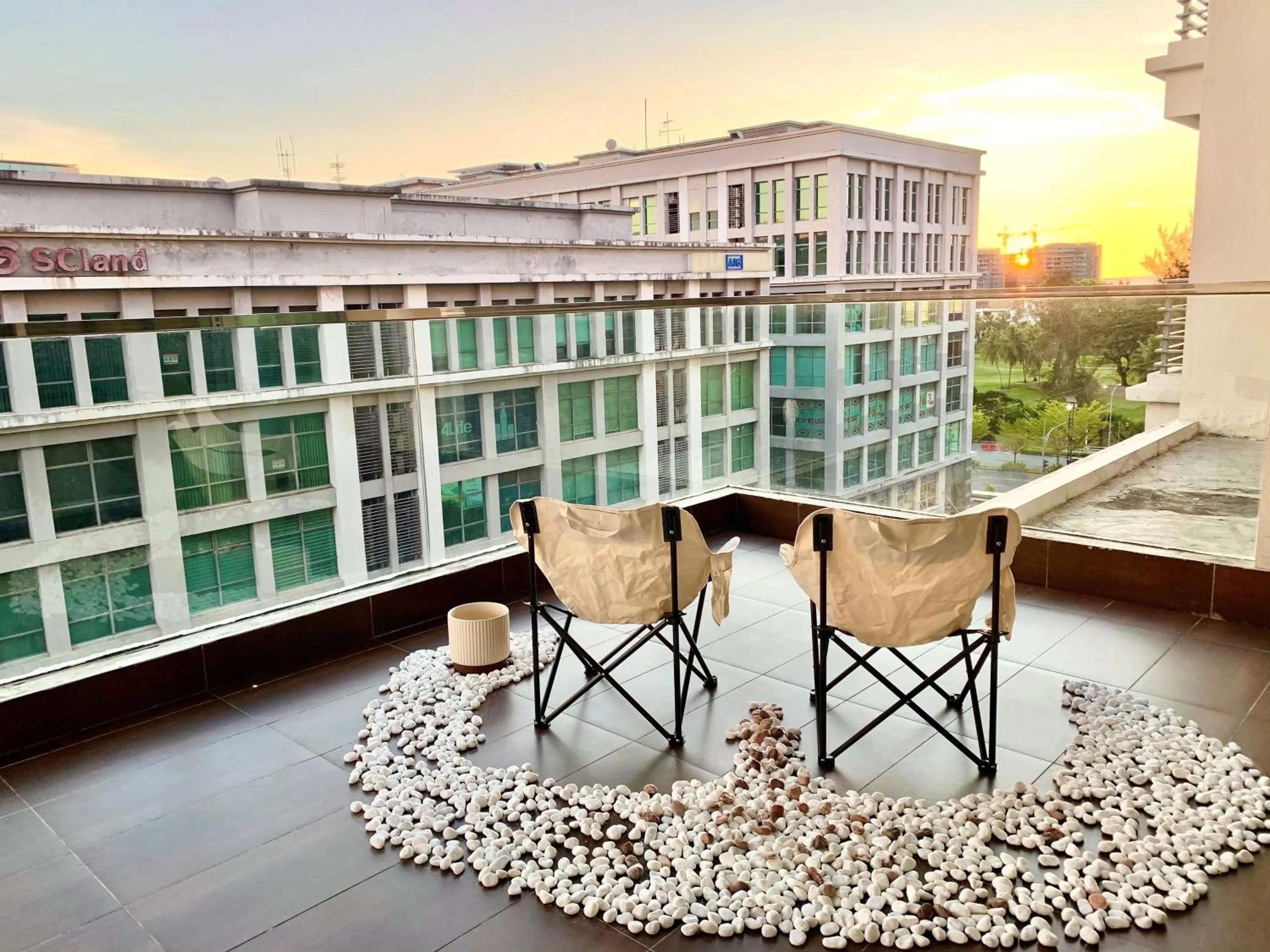 Balcony/Terrace in Deco Home @ Imago The Loft