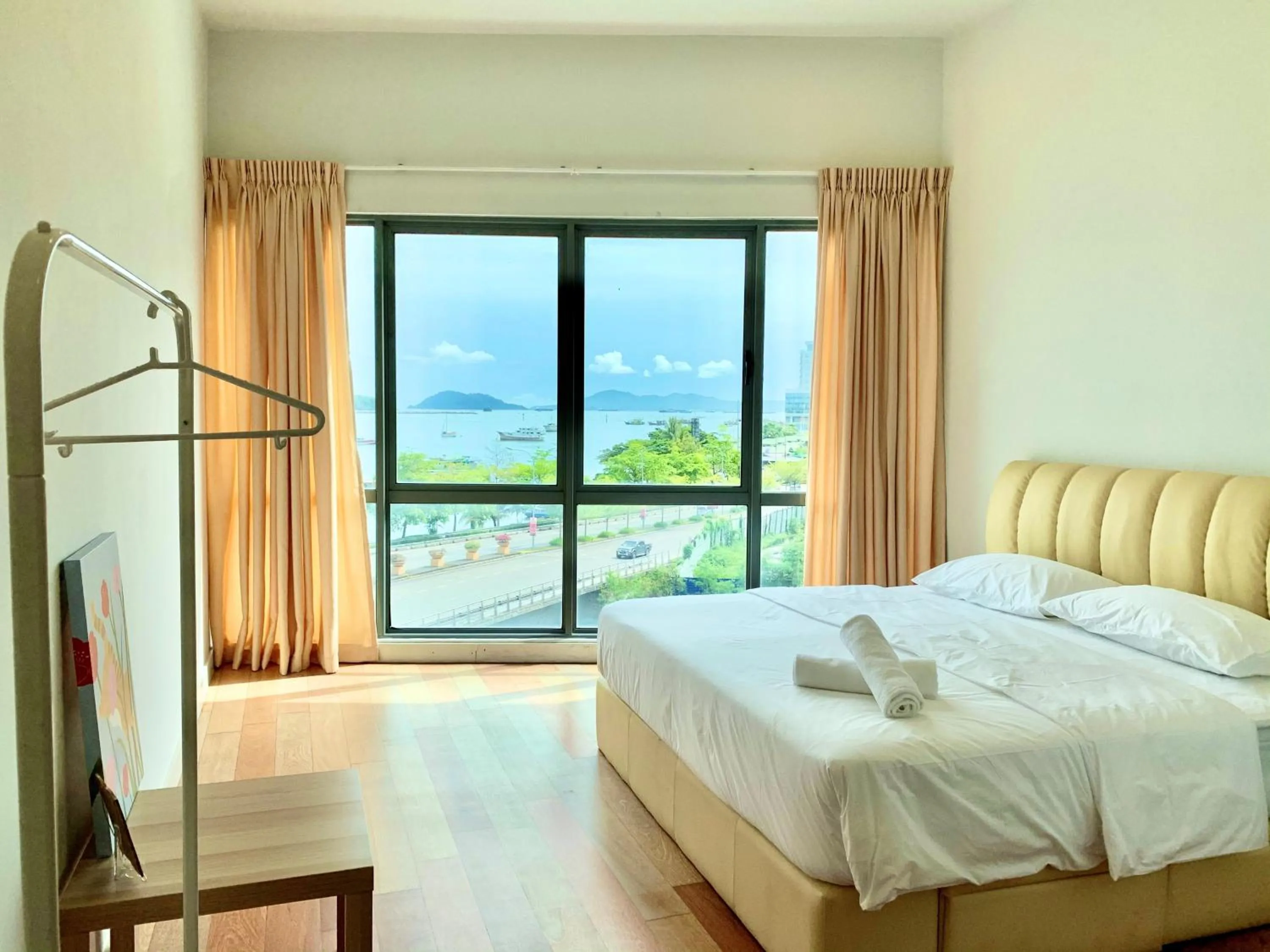 Bedroom, Bed in Deco Home @ Imago The Loft