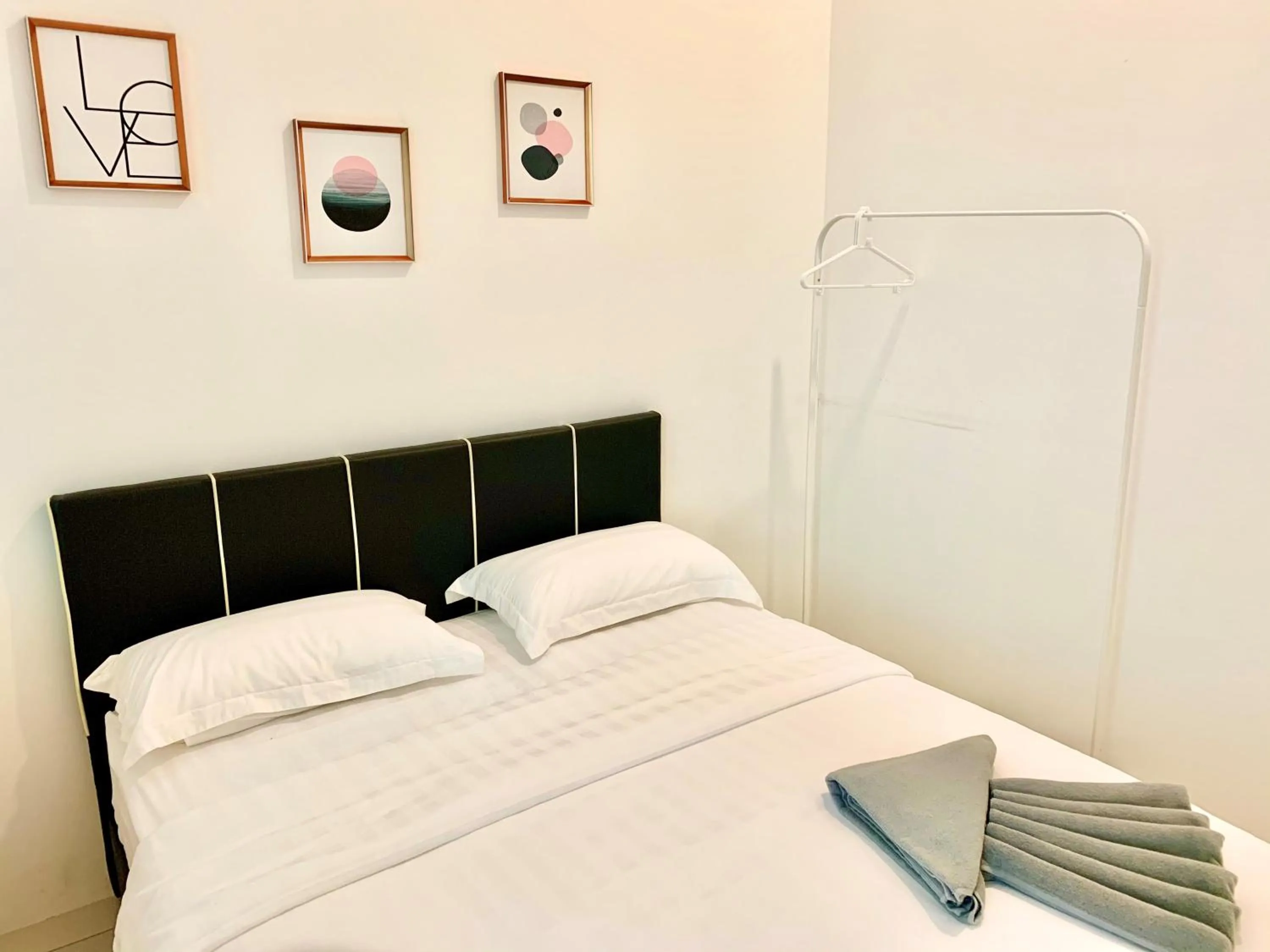 Bedroom, Bed in Deco Home @ Imago The Loft