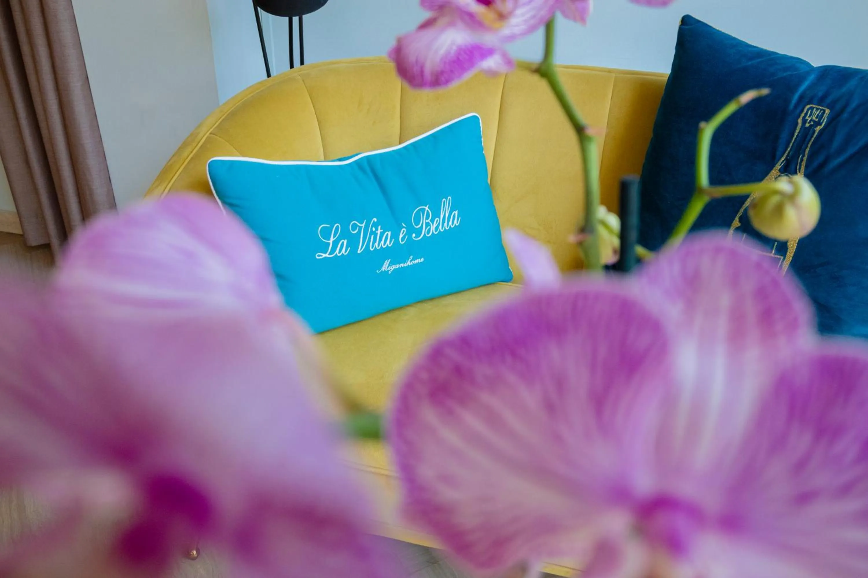 Living room in Aura Living Hotel