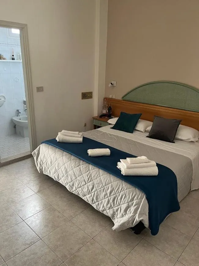 Bedroom, Bed in Aura Living Hotel