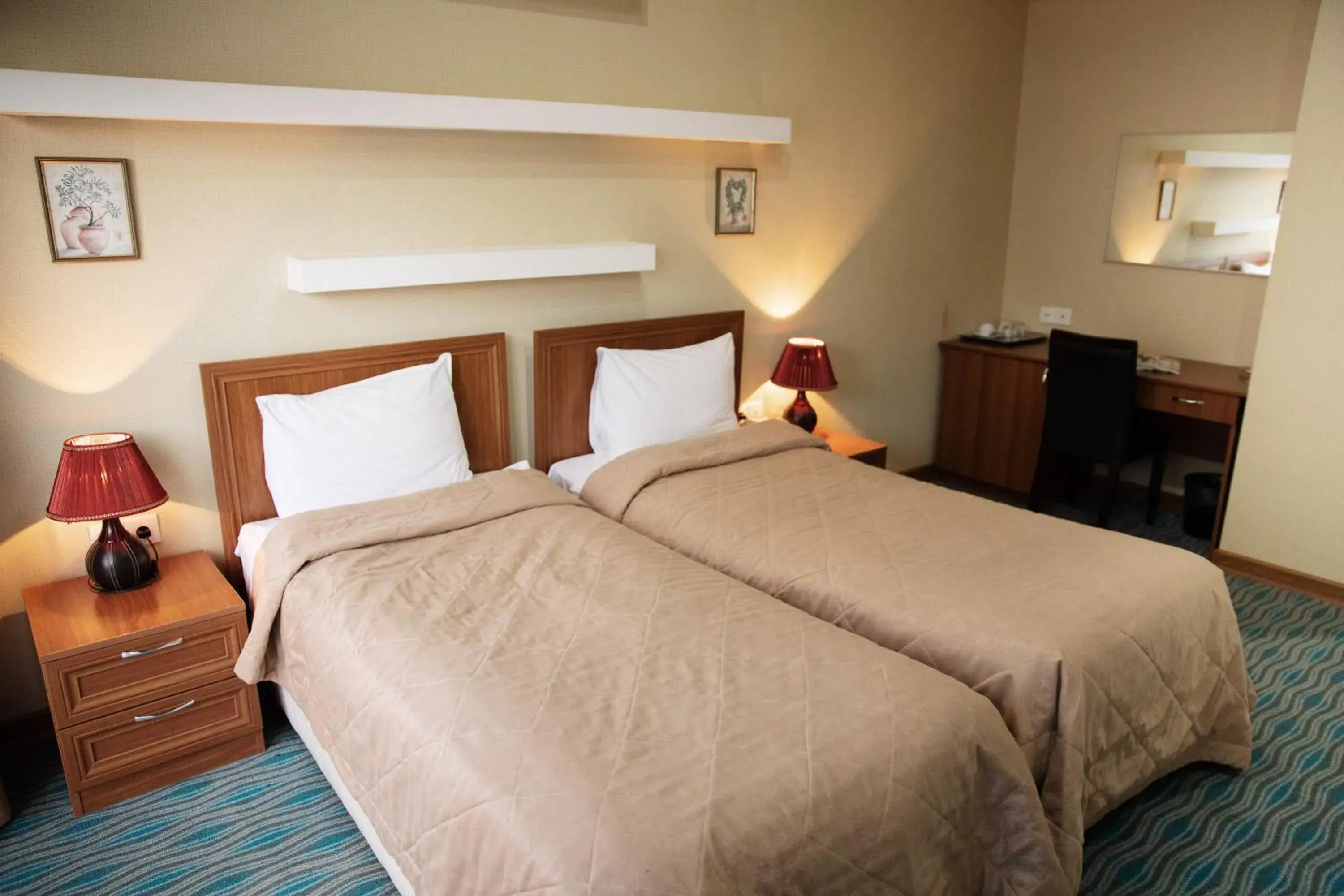 Twin Room with Balcony - single occupancy in Austin Hotel Baku Twin Room with Balcony - single occupancy in Austin Hotel Baku