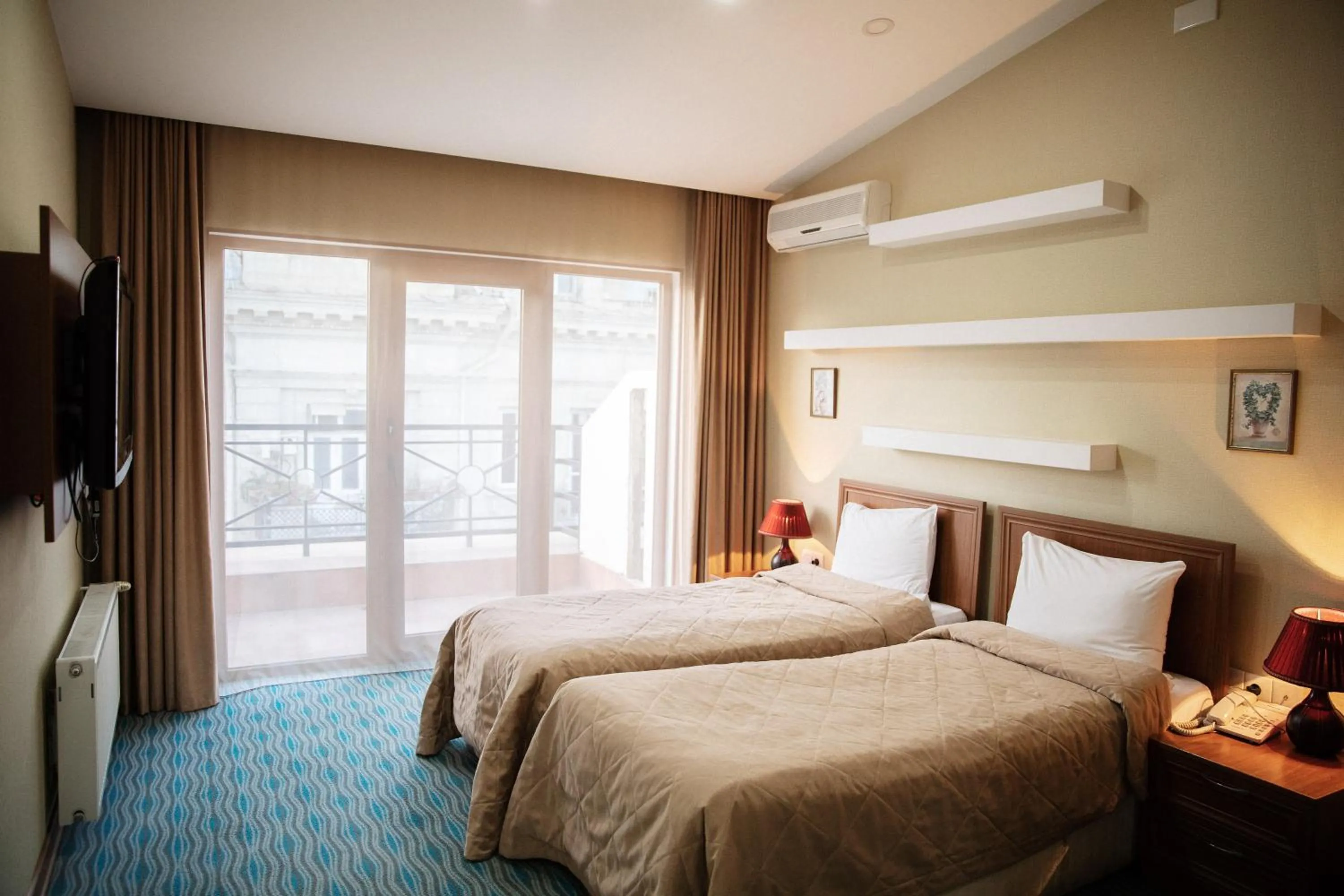 Twin Room with Balcony - single occupancy in Austin Hotel Baku