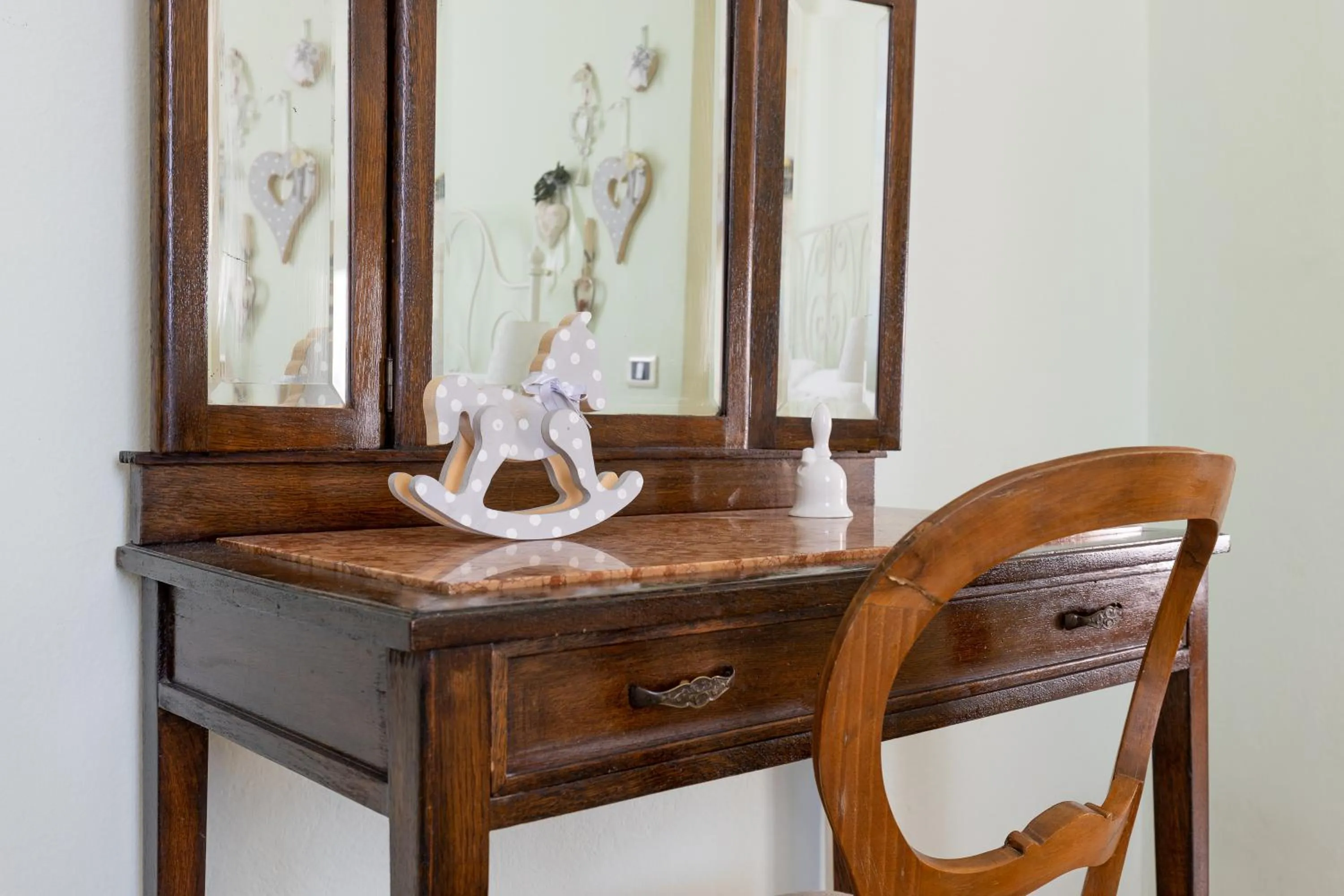 Decorative detail in B&B Il Ramaiolo