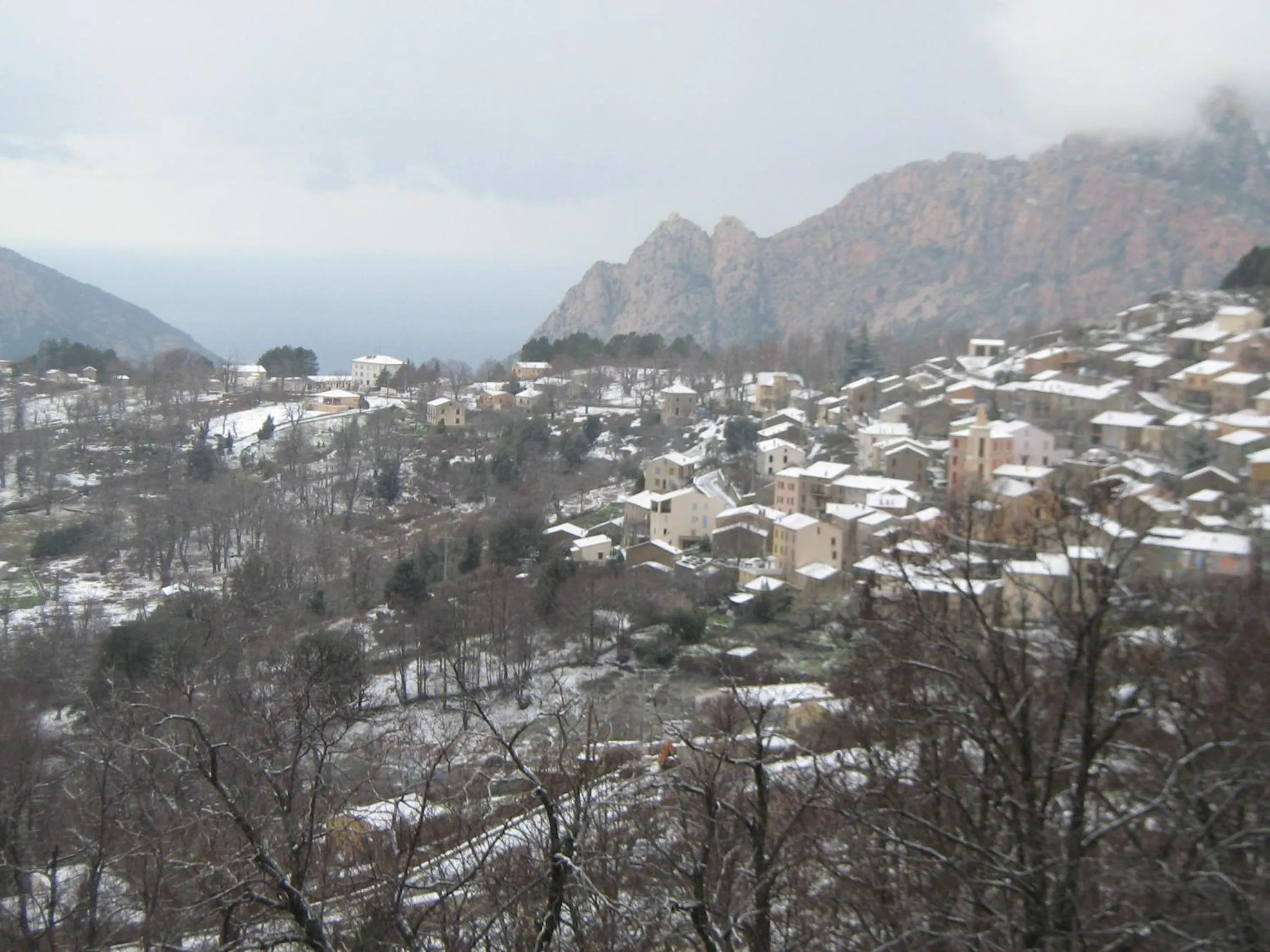 Area and facilities in Hôtel Aïtone