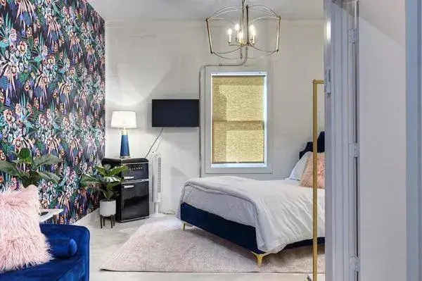 Queen Studio in The Oleander Hotel Room Number 2 Queen Studio in The Oleander Hotel Room Number 2