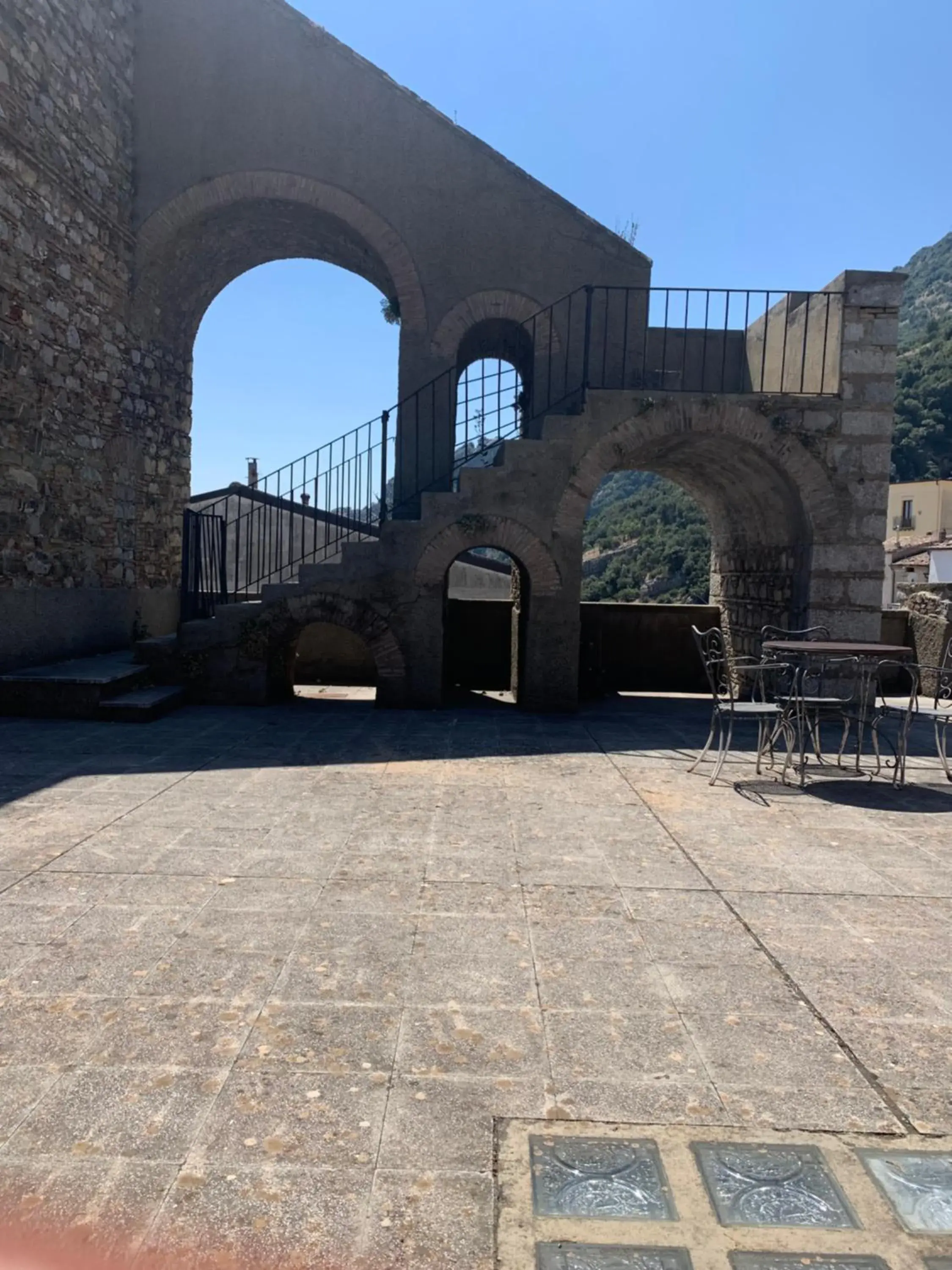 Family Room with Terrace - single occupancy in Antica Dimora Palazzo Rovitti Family Room with Terrace - single occupancy in Antica Dimora Palazzo Rovitti