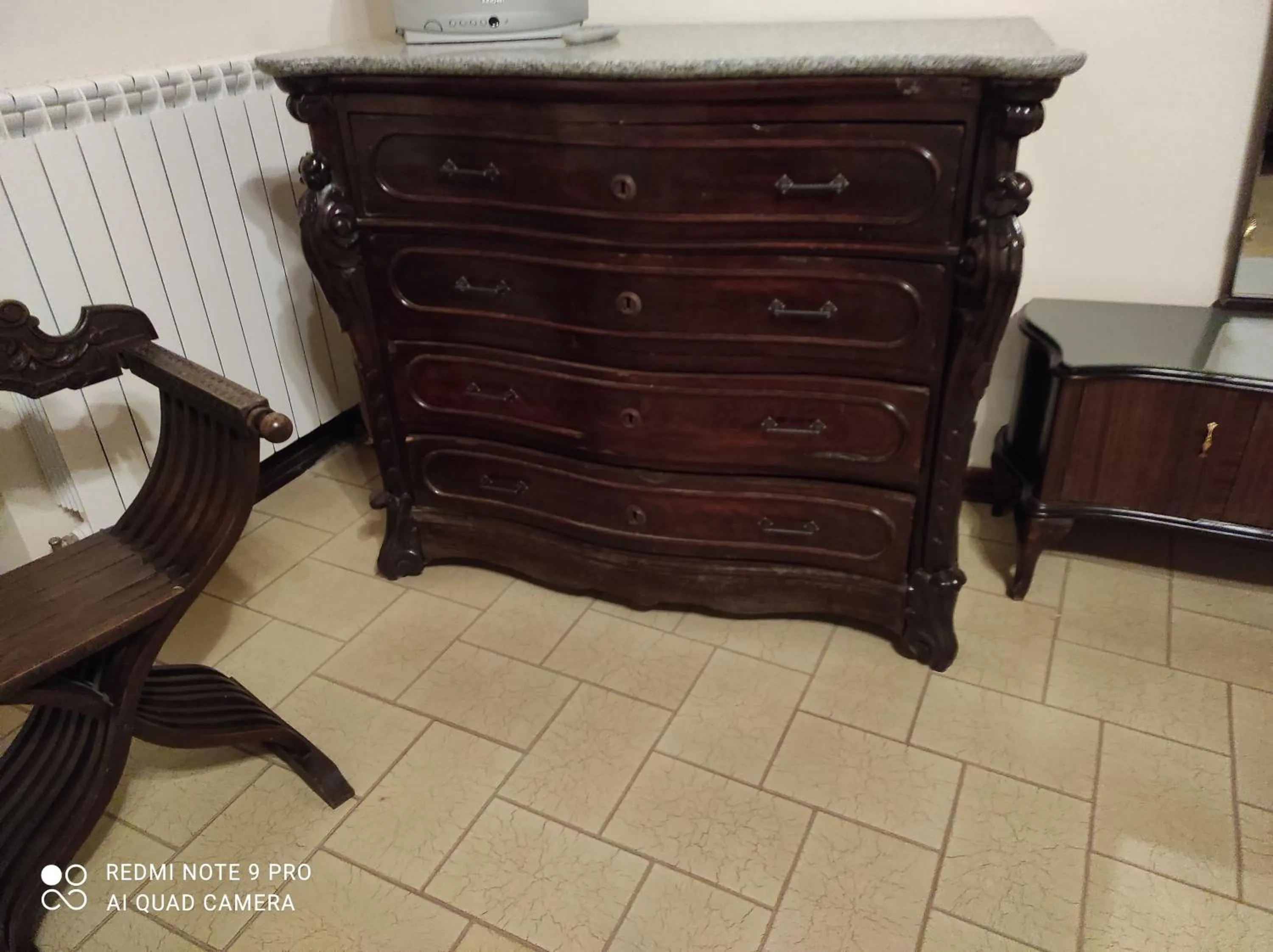 hair dresser in Antica Dimora Palazzo Rovitti