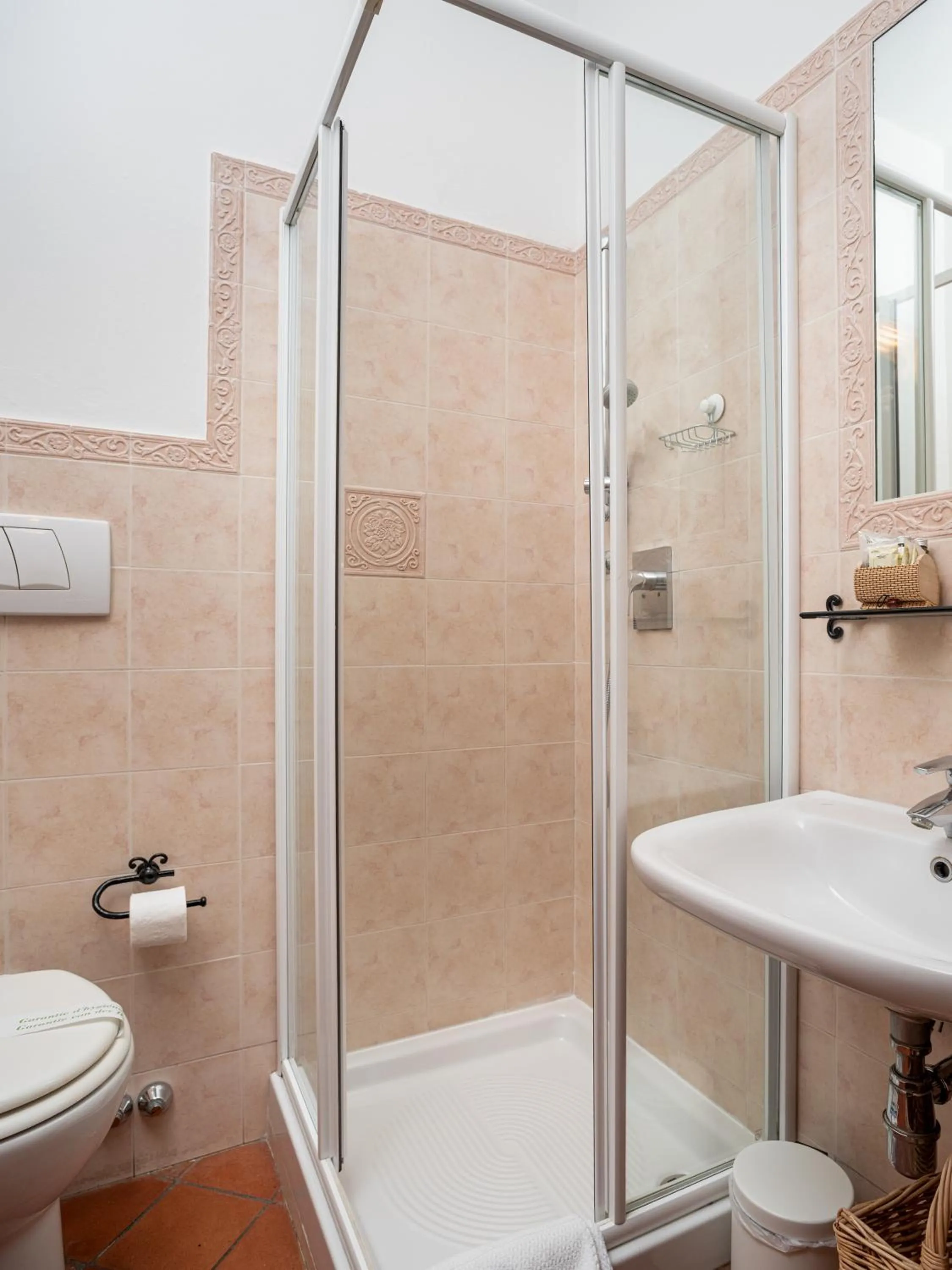 Shower in B&B Antica Posta