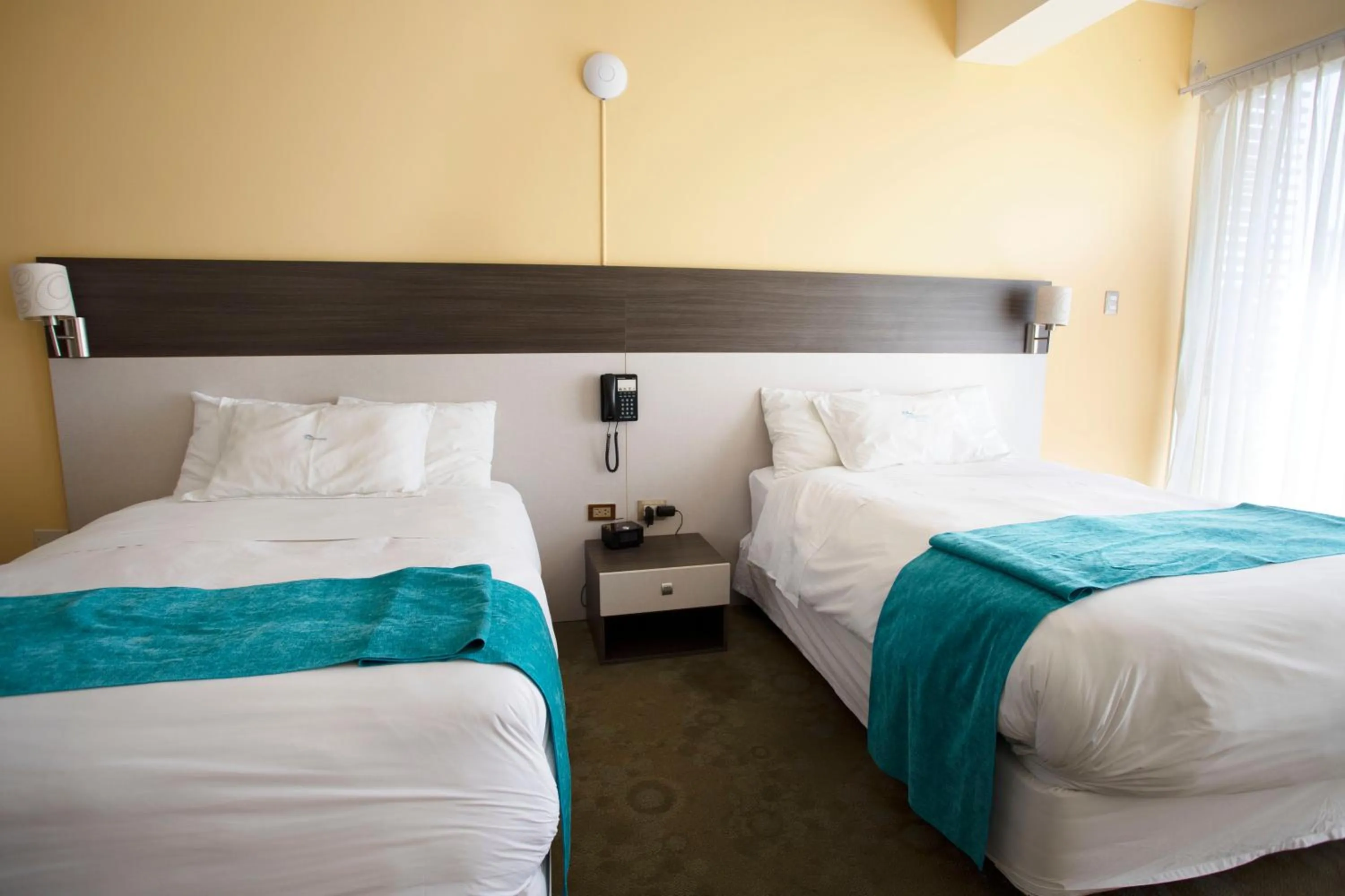 Photo of the whole room, Bed in Hotel Maresta Lodge - Hotel Asociado Casa Andina