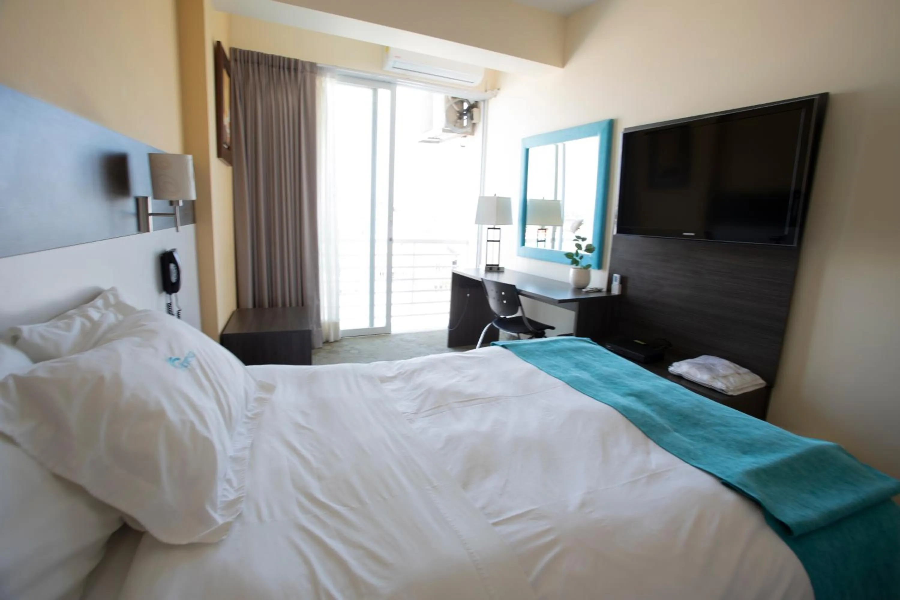 Bed in Hotel Maresta Lodge - Hotel Asociado Casa Andina