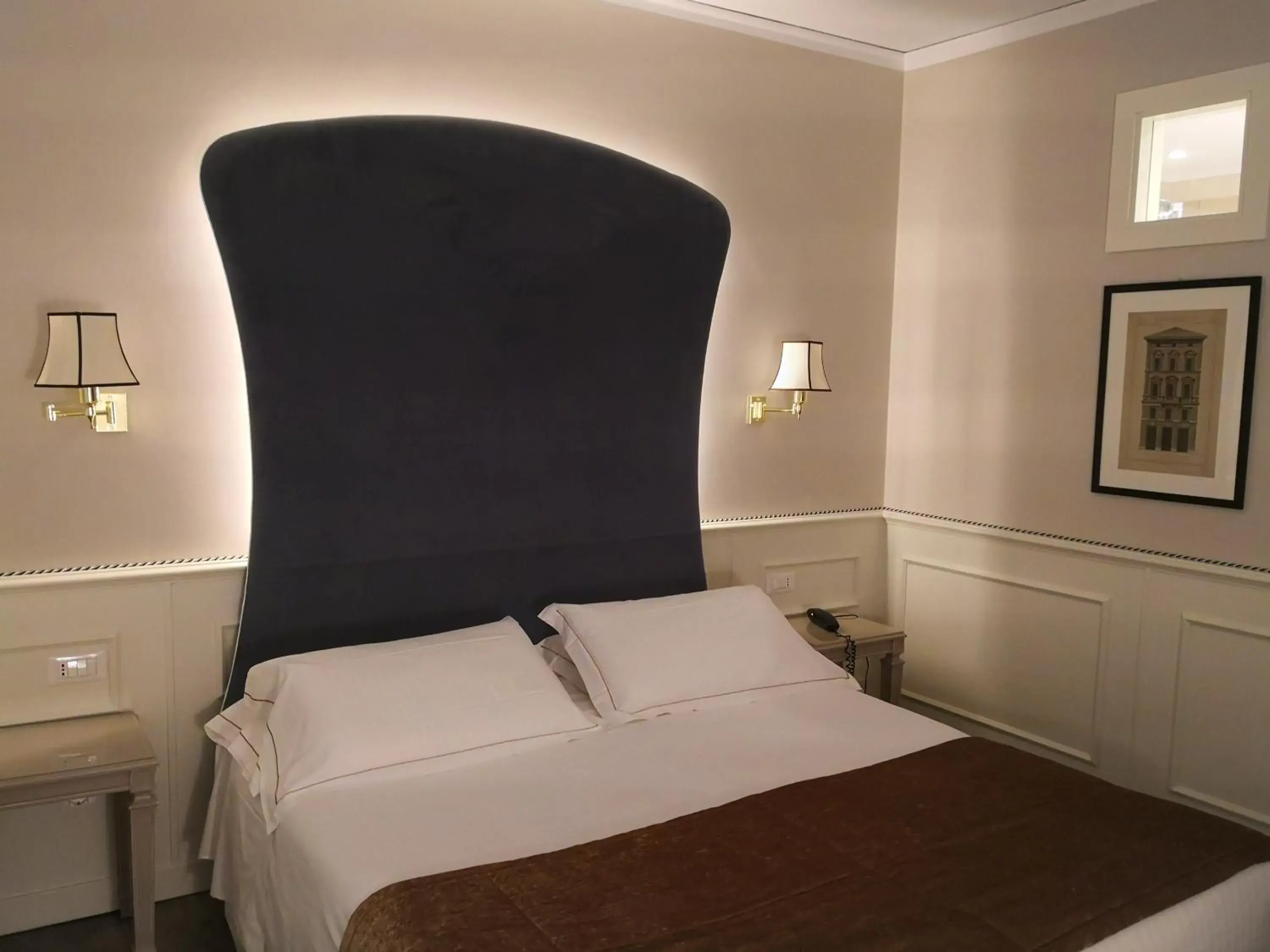 Bedroom, Bed in Hotel San Luca Bedroom, Bed in Hotel San Luca