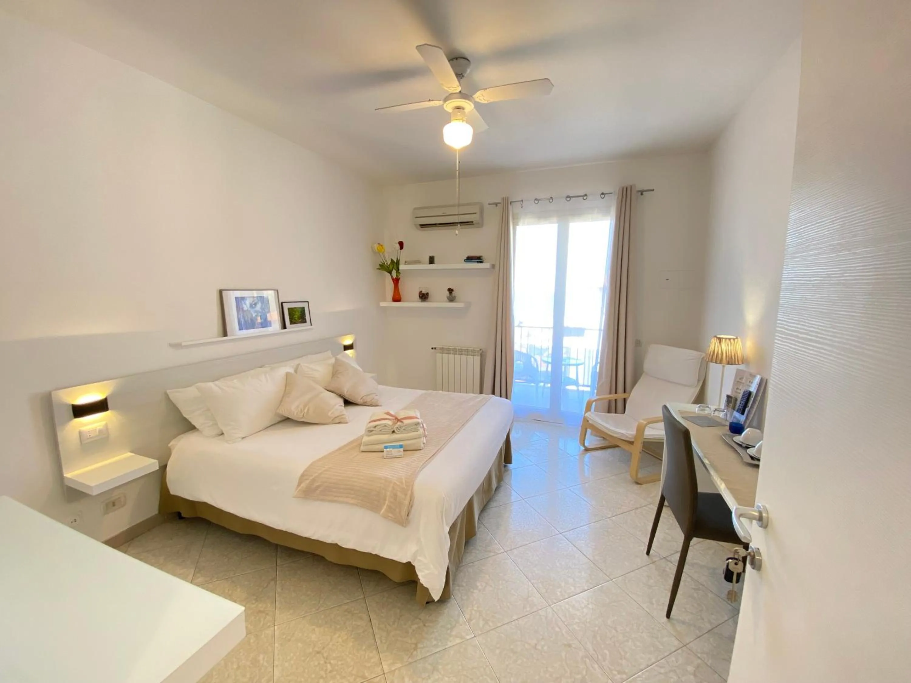 Photo of the whole room, Bed in Ma&Mi Bed&Breakfast