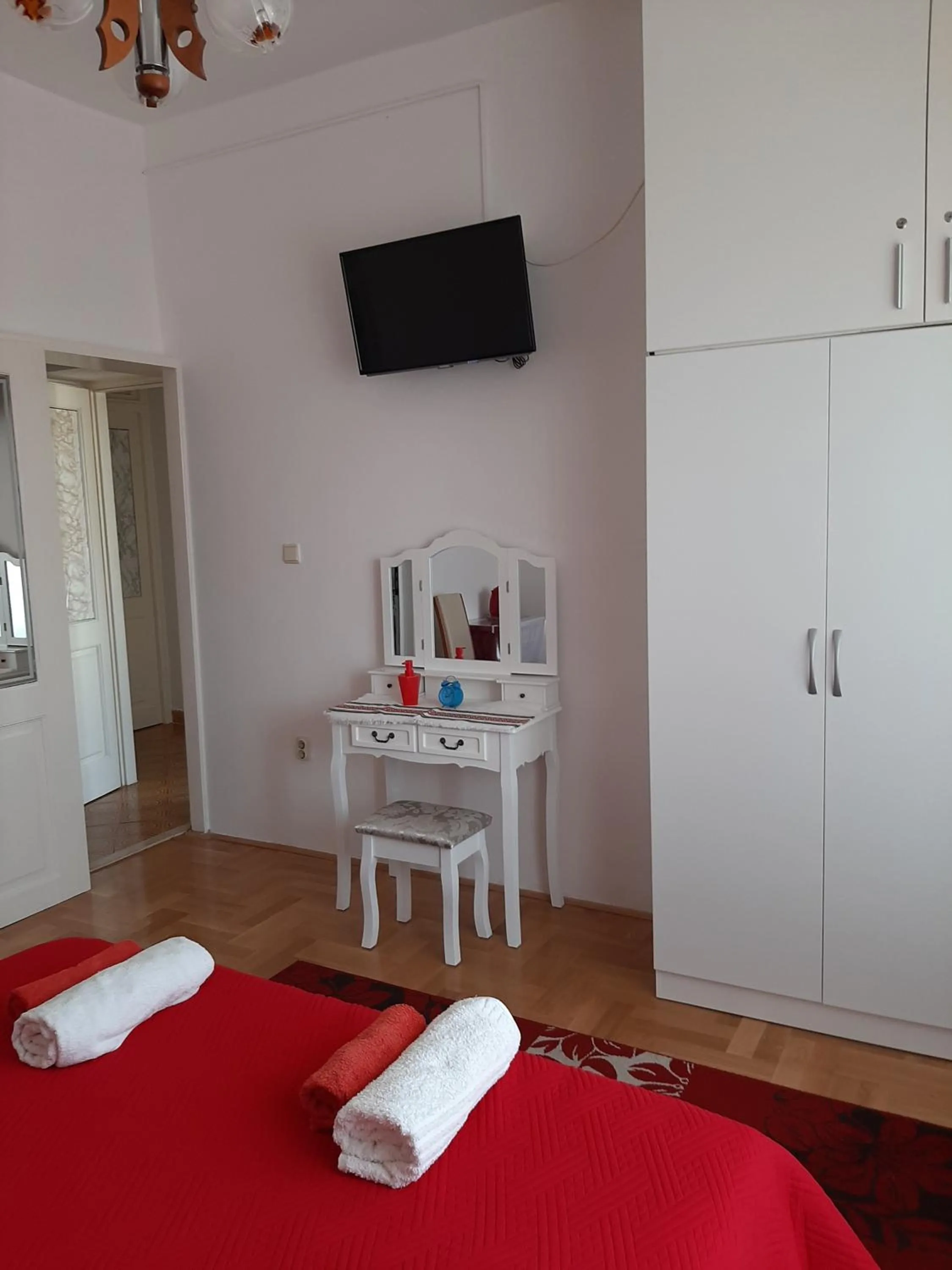 Bedroom, Bed in Rooms&Studios Rina