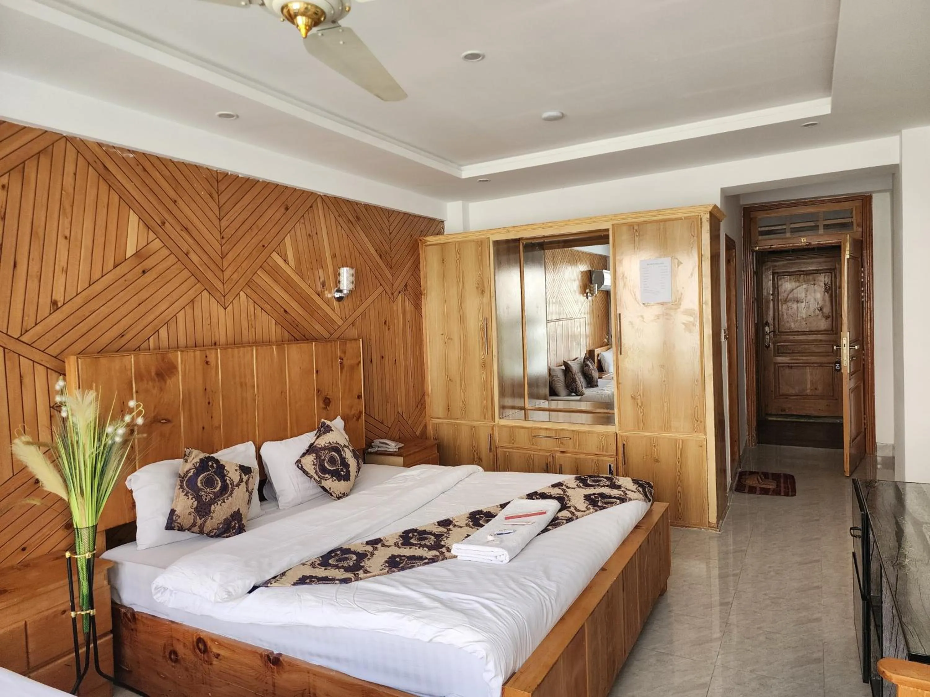 Bedroom in Indus Lodges Gilgit