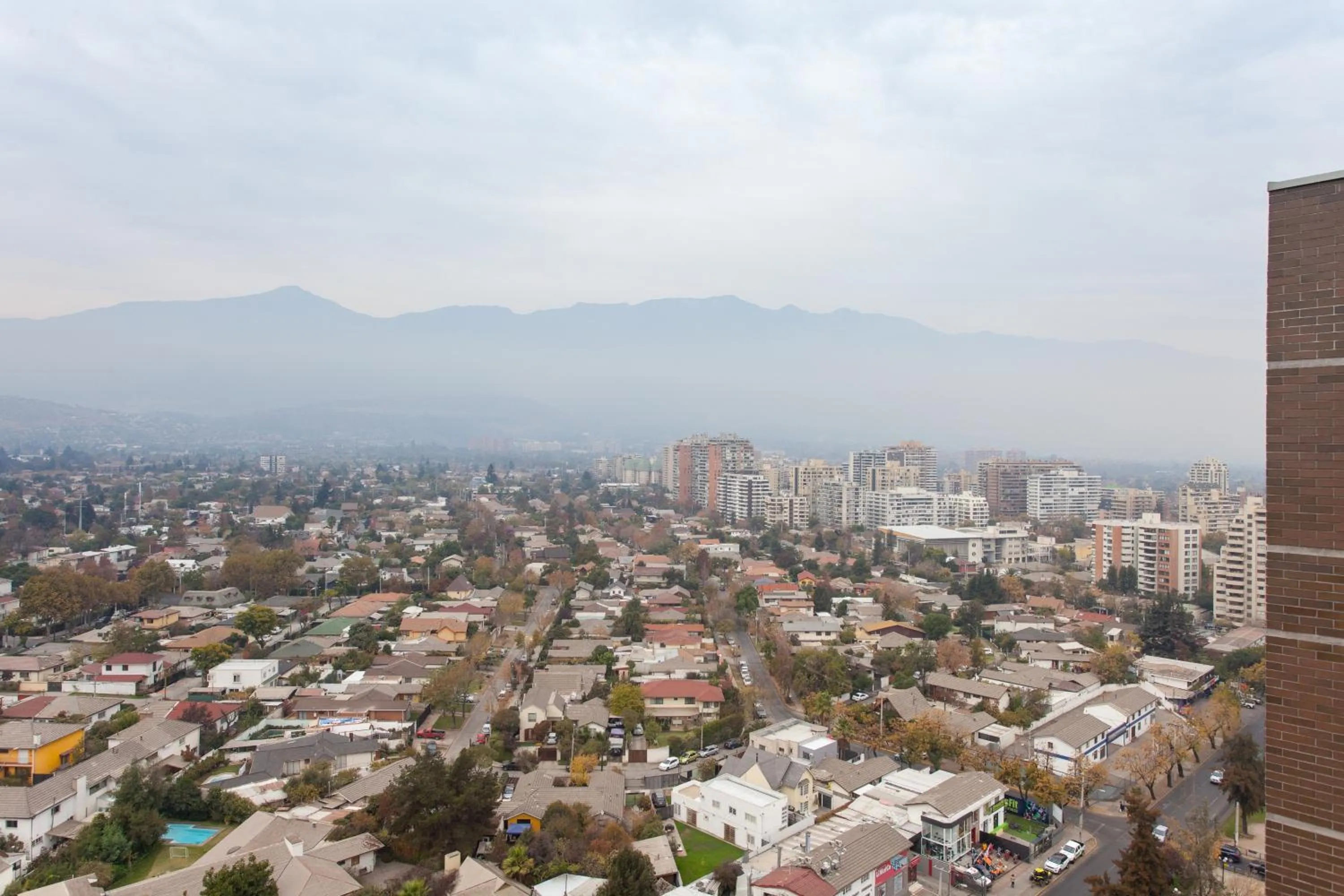 Mountain view in myLUXAPART Las Condes