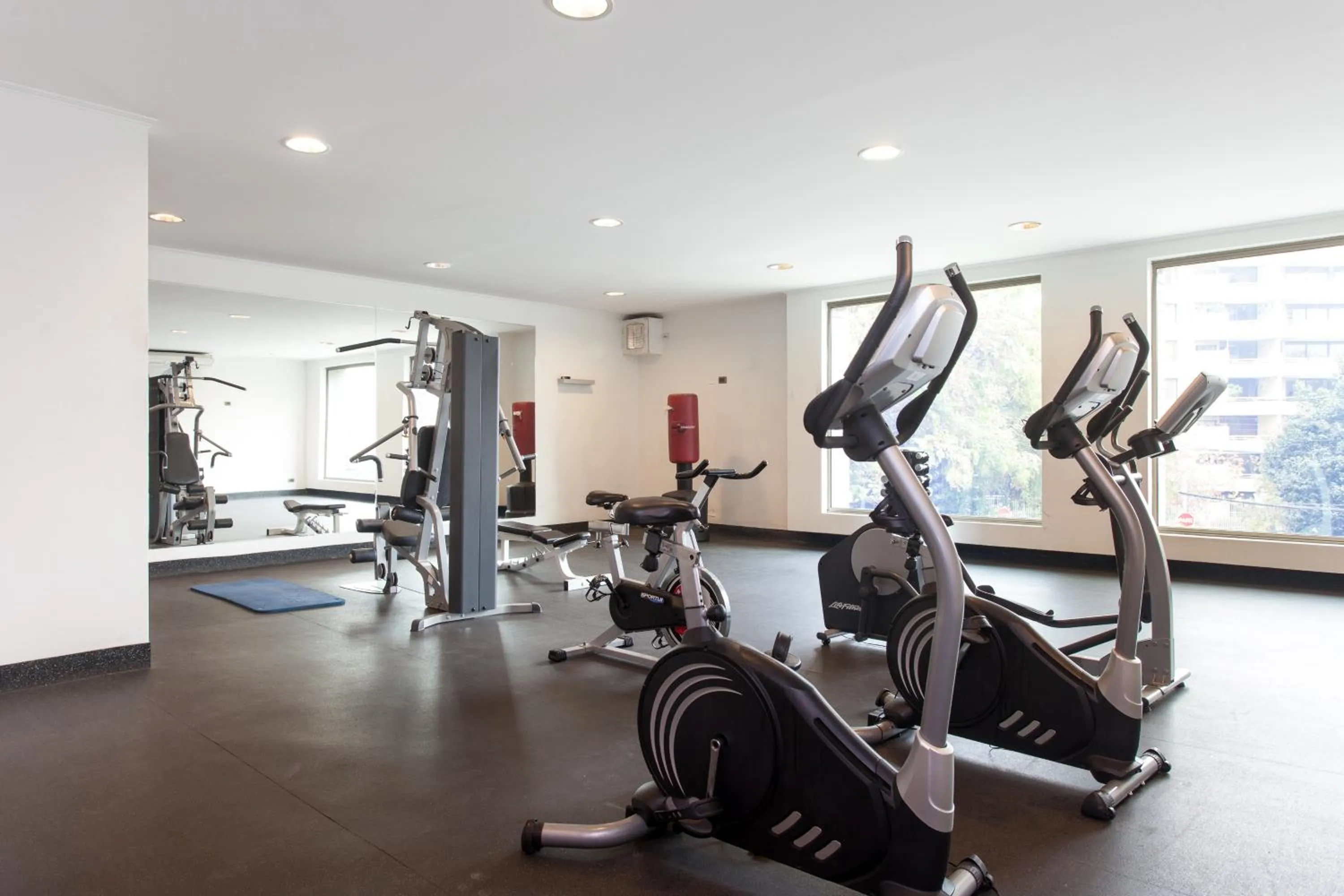Fitness centre/facilities in myLUXAPART Las Condes
