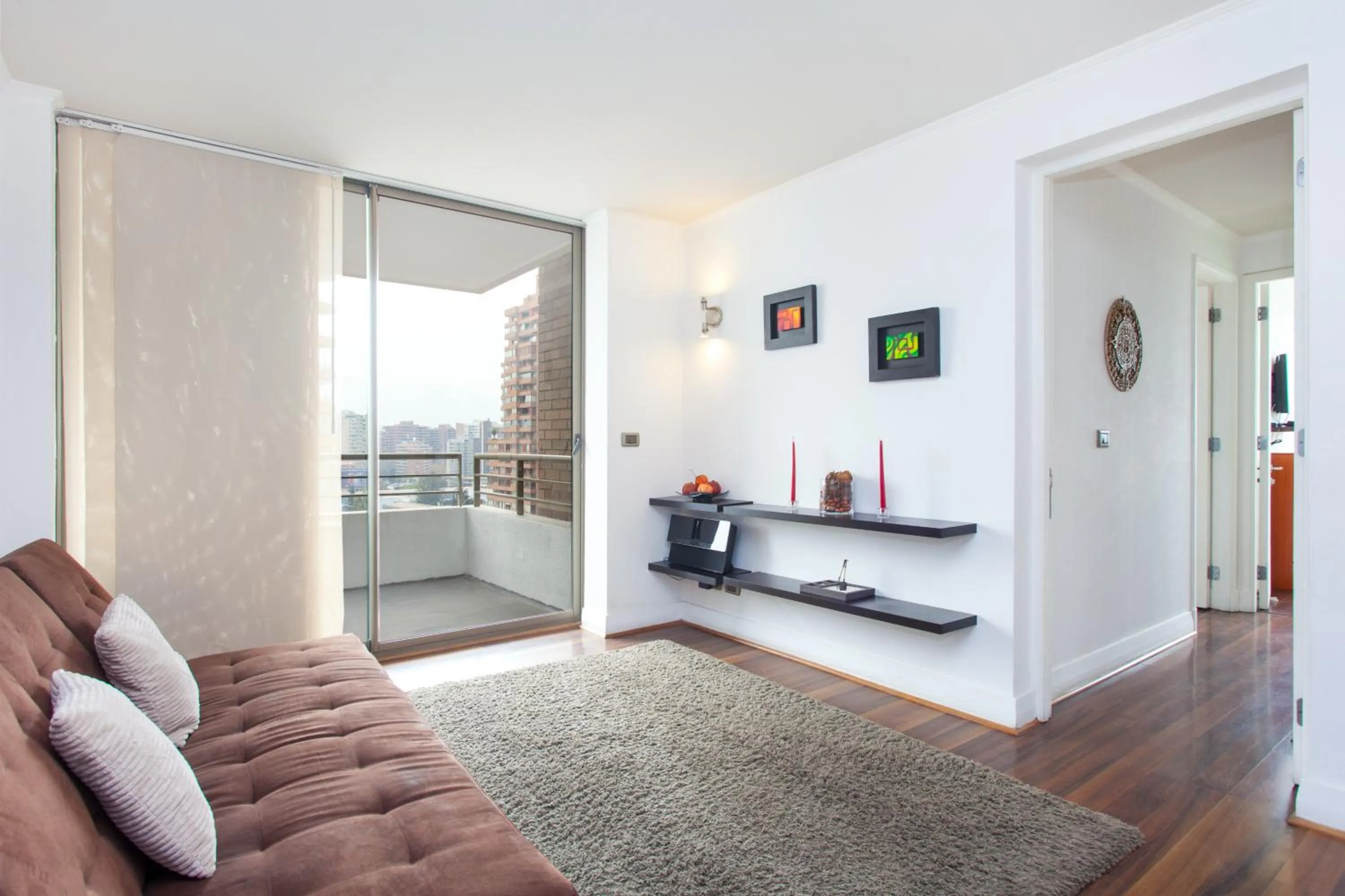 Seating area in myLUXAPART Las Condes