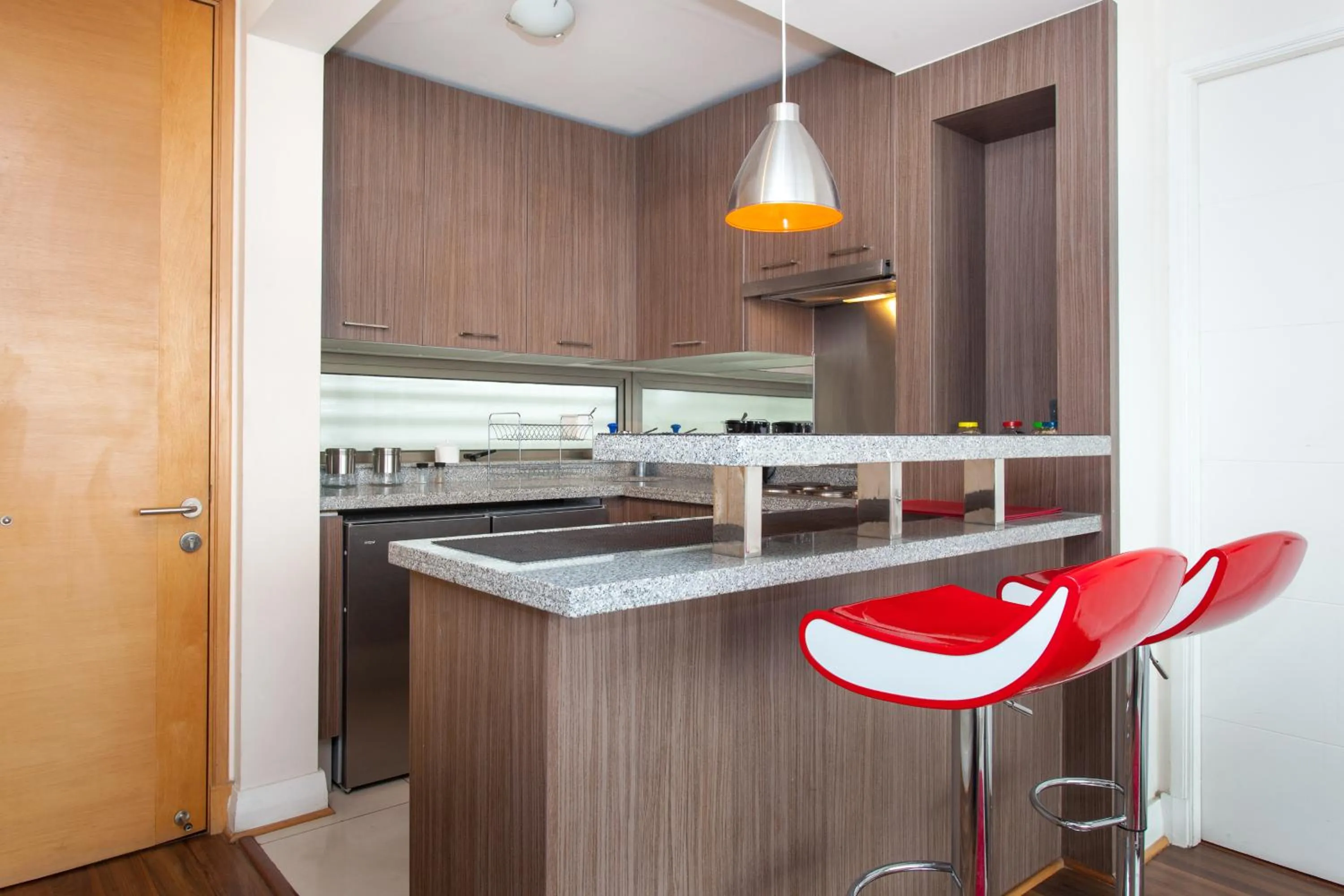 Kitchen or kitchenette in myLUXAPART Las Condes