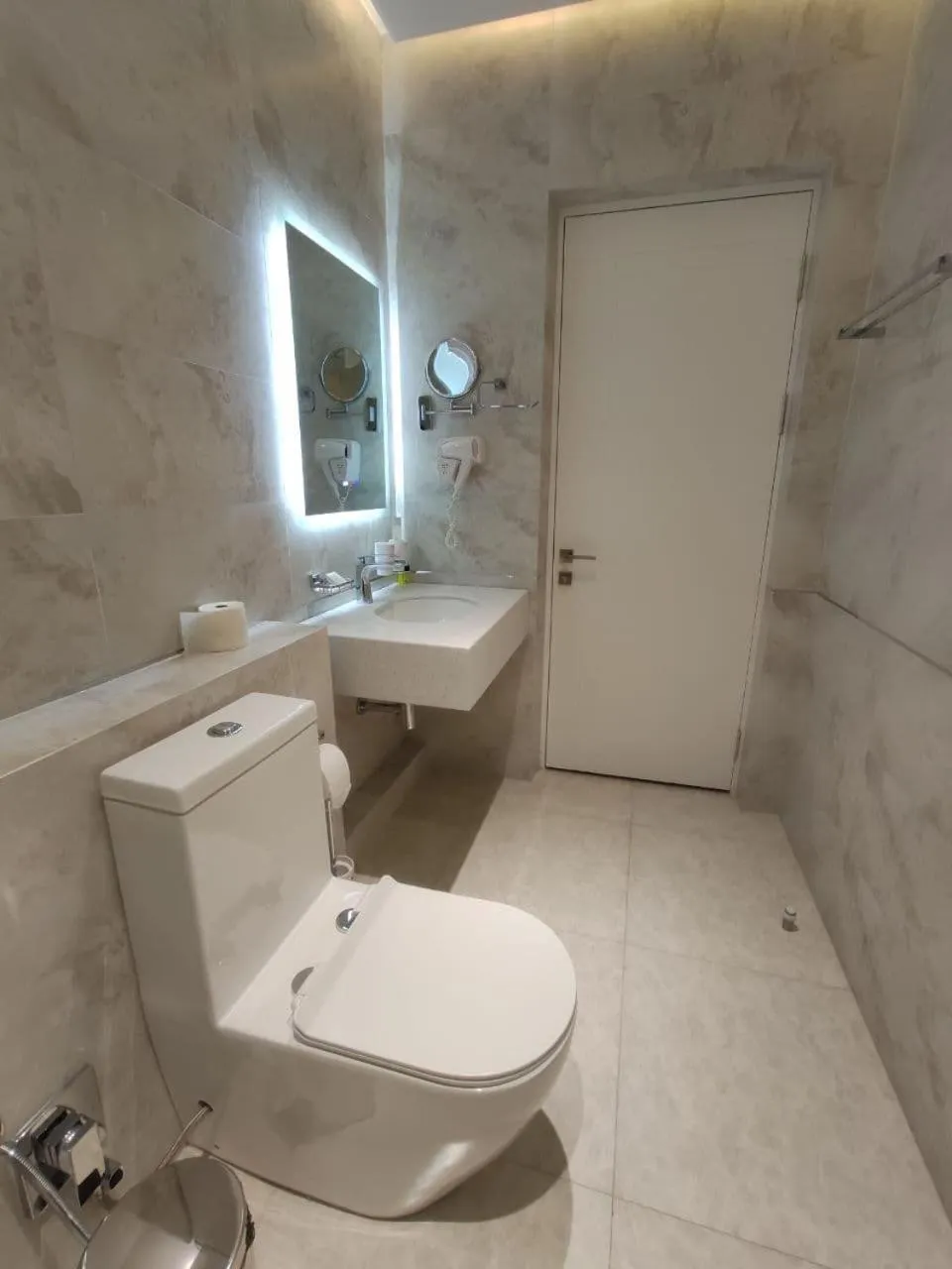 Bathroom in PANA HOTEL