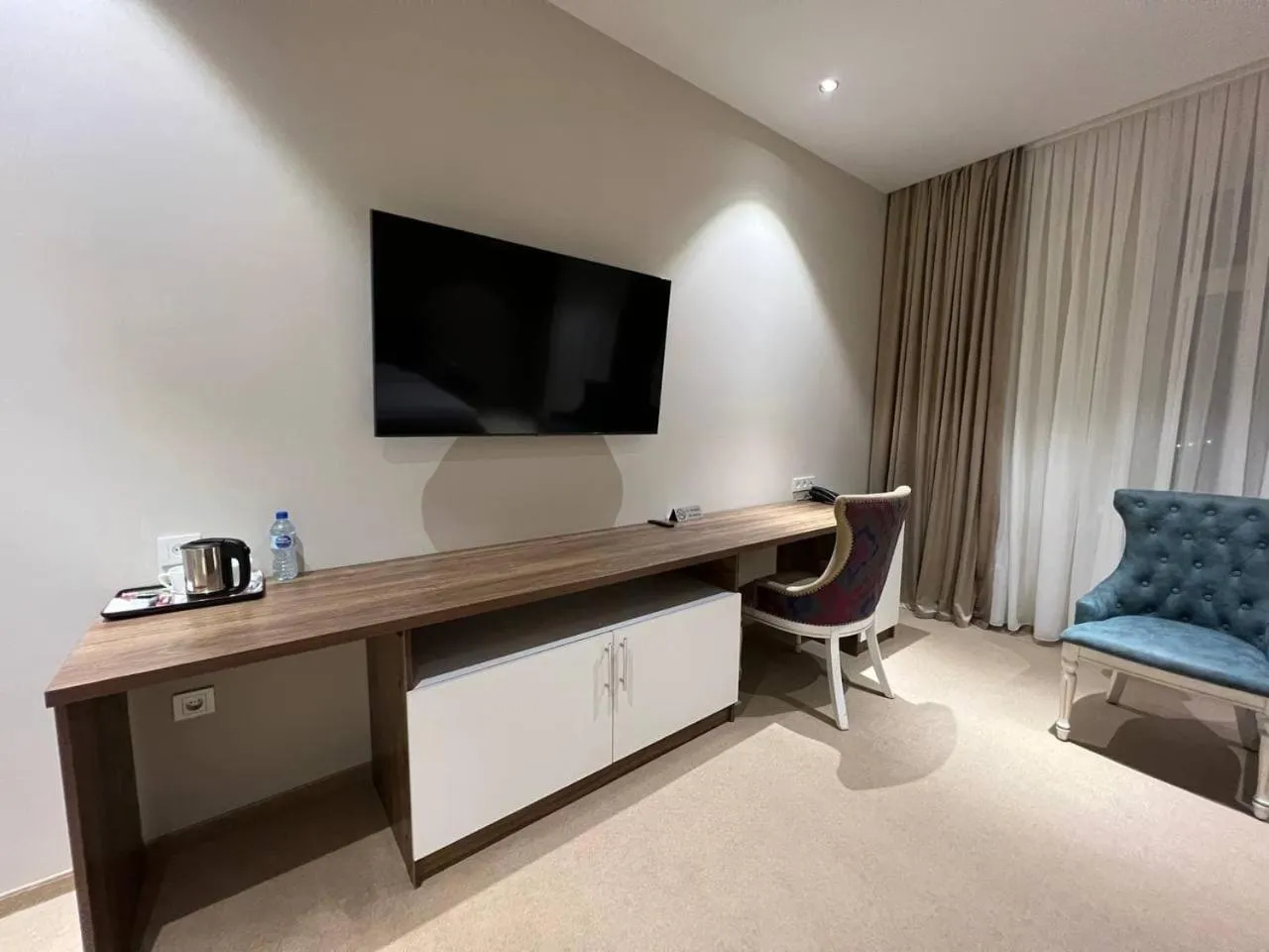 TV and multimedia in PANA HOTEL