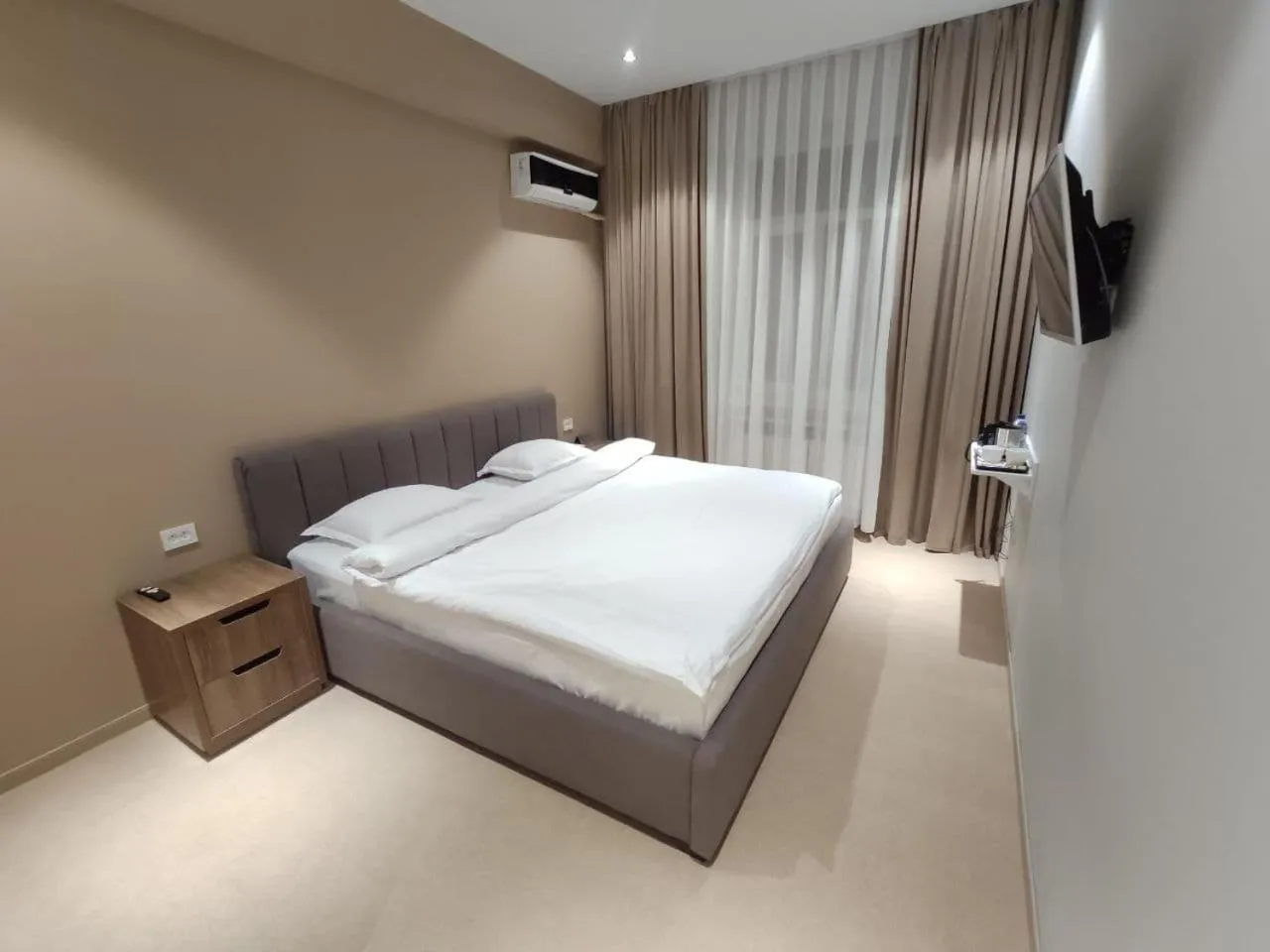 Bedroom, Bed in PANA HOTEL