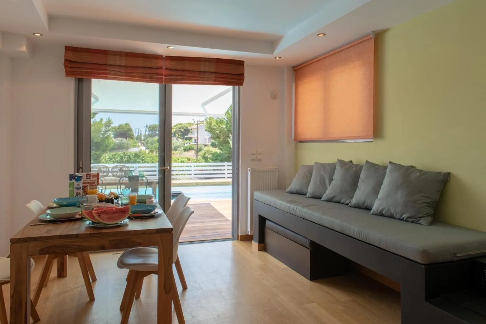 Dining area in Evaeri villa